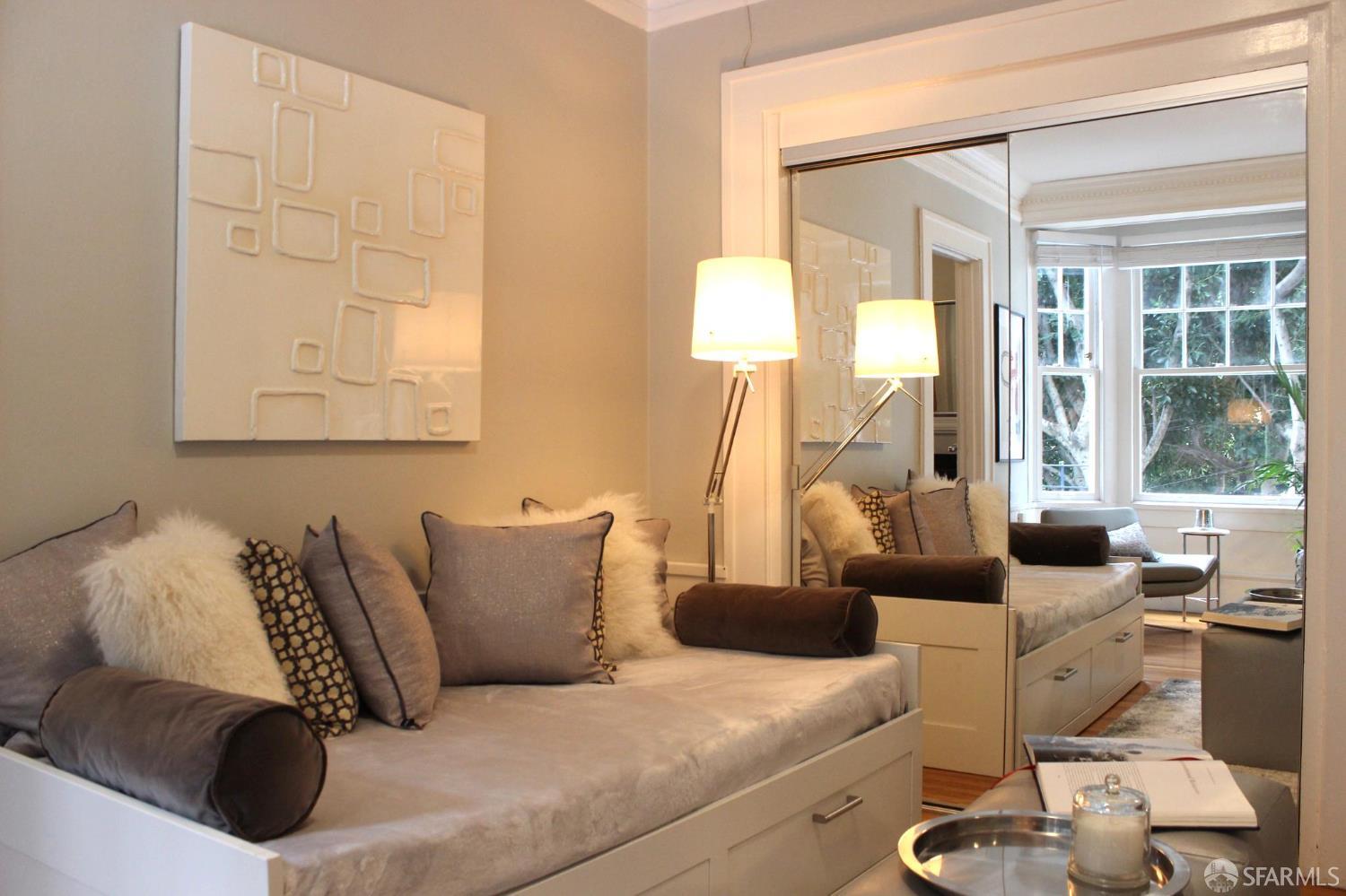 Photo #13: 425052906 Listing: Photo #13