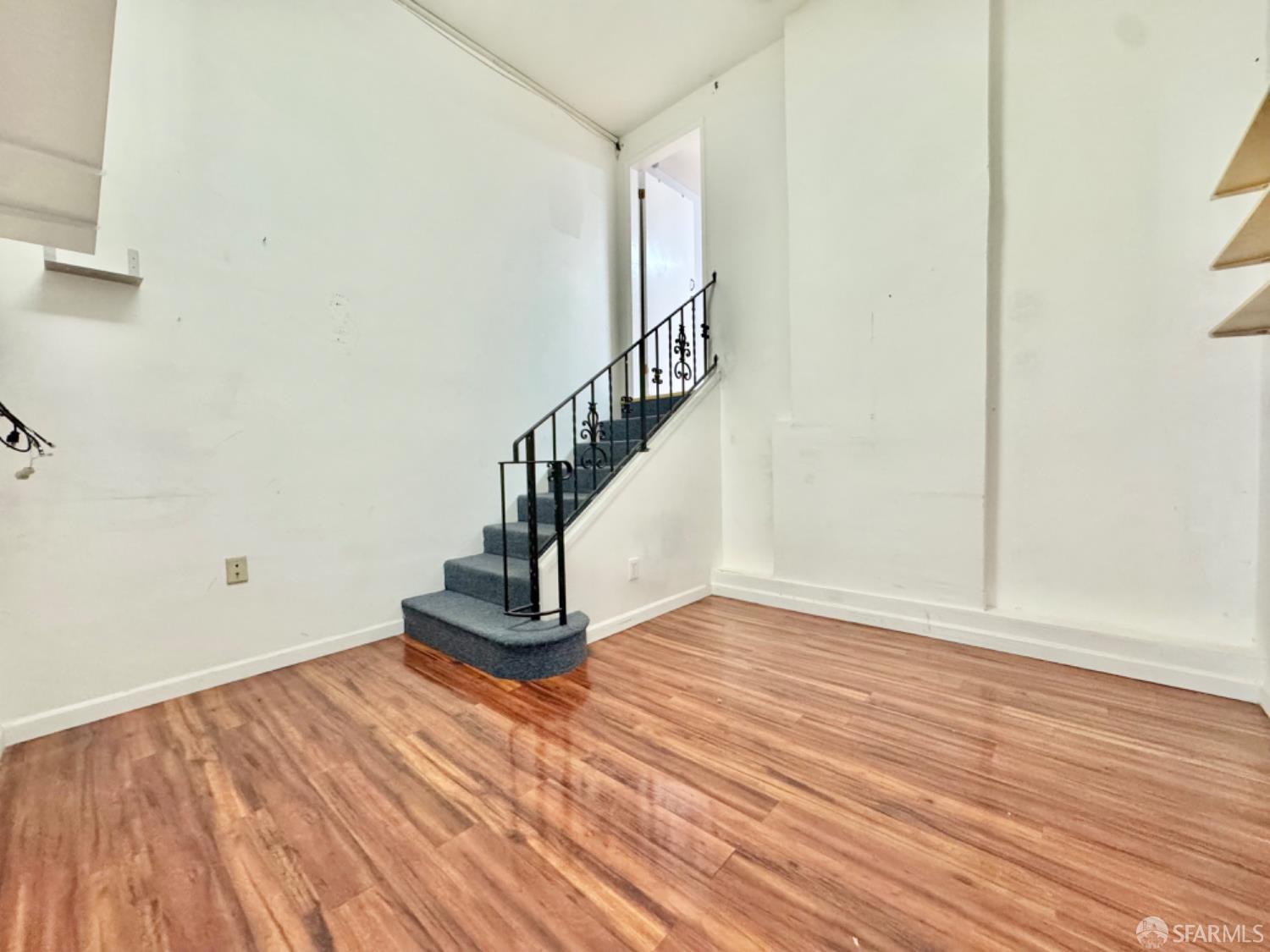 Detail Gallery Image 9 of 14 For 440 Clement St, San Francisco,  CA 94118 - – Beds | – Baths