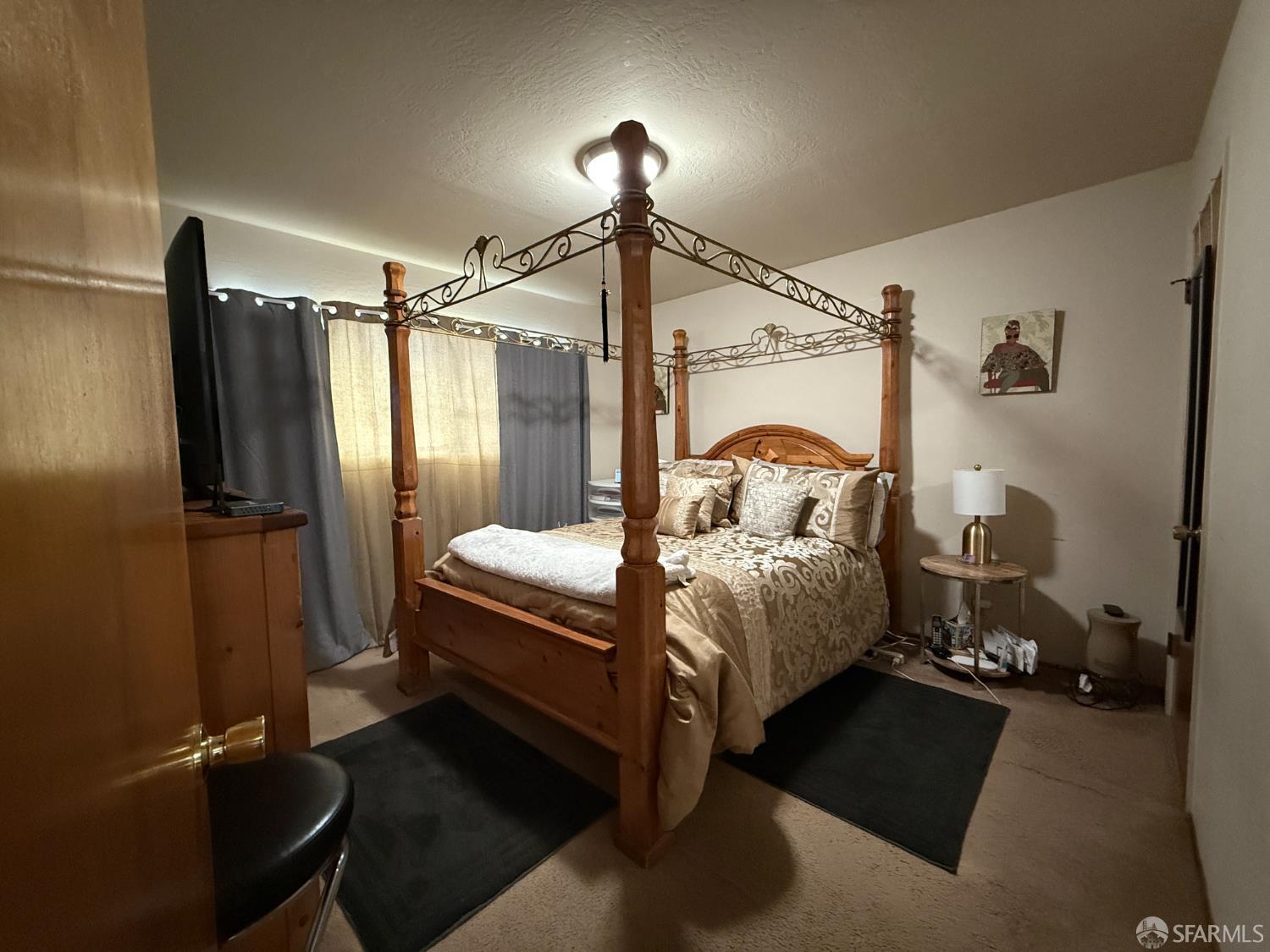 Detail Gallery Image 11 of 20 For 1438 Oakdale Ave, San Francisco,  CA 94124 - 3 Beds | 2 Baths
