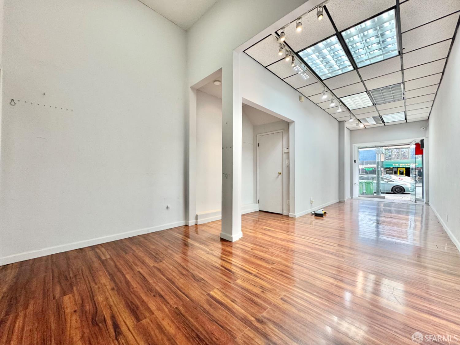 Detail Gallery Image 4 of 14 For 440 Clement St, San Francisco,  CA 94118 - – Beds | – Baths