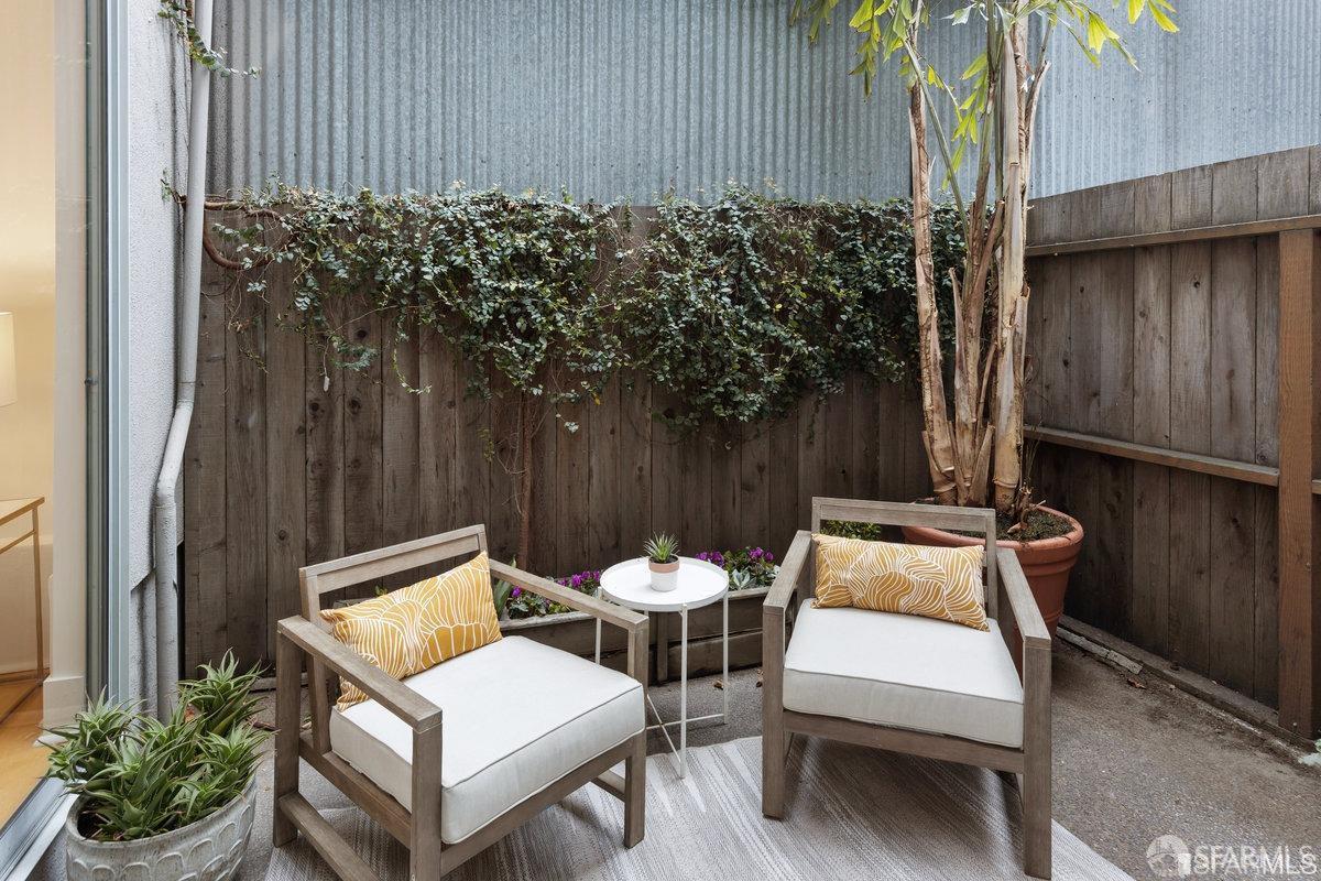Detail Gallery Image 20 of 31 For 15 Lucerne St #B,  San Francisco,  CA 94103 - 2 Beds | 2/1 Baths