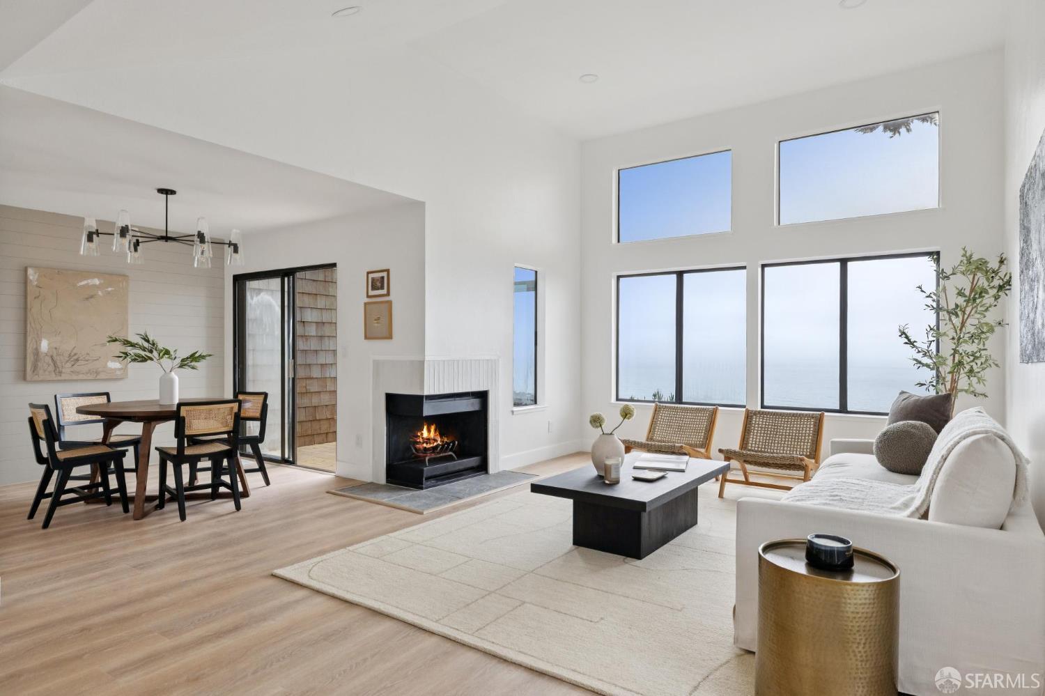 Photo #11: 425052482 Listing: Photo #11