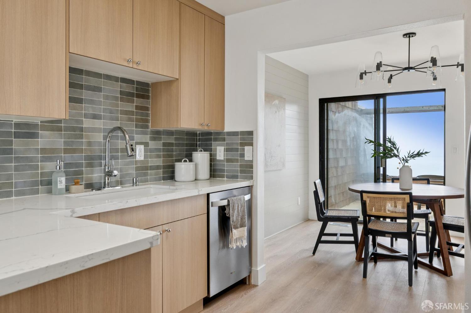 Photo #35: 425052482 Listing: Photo #35