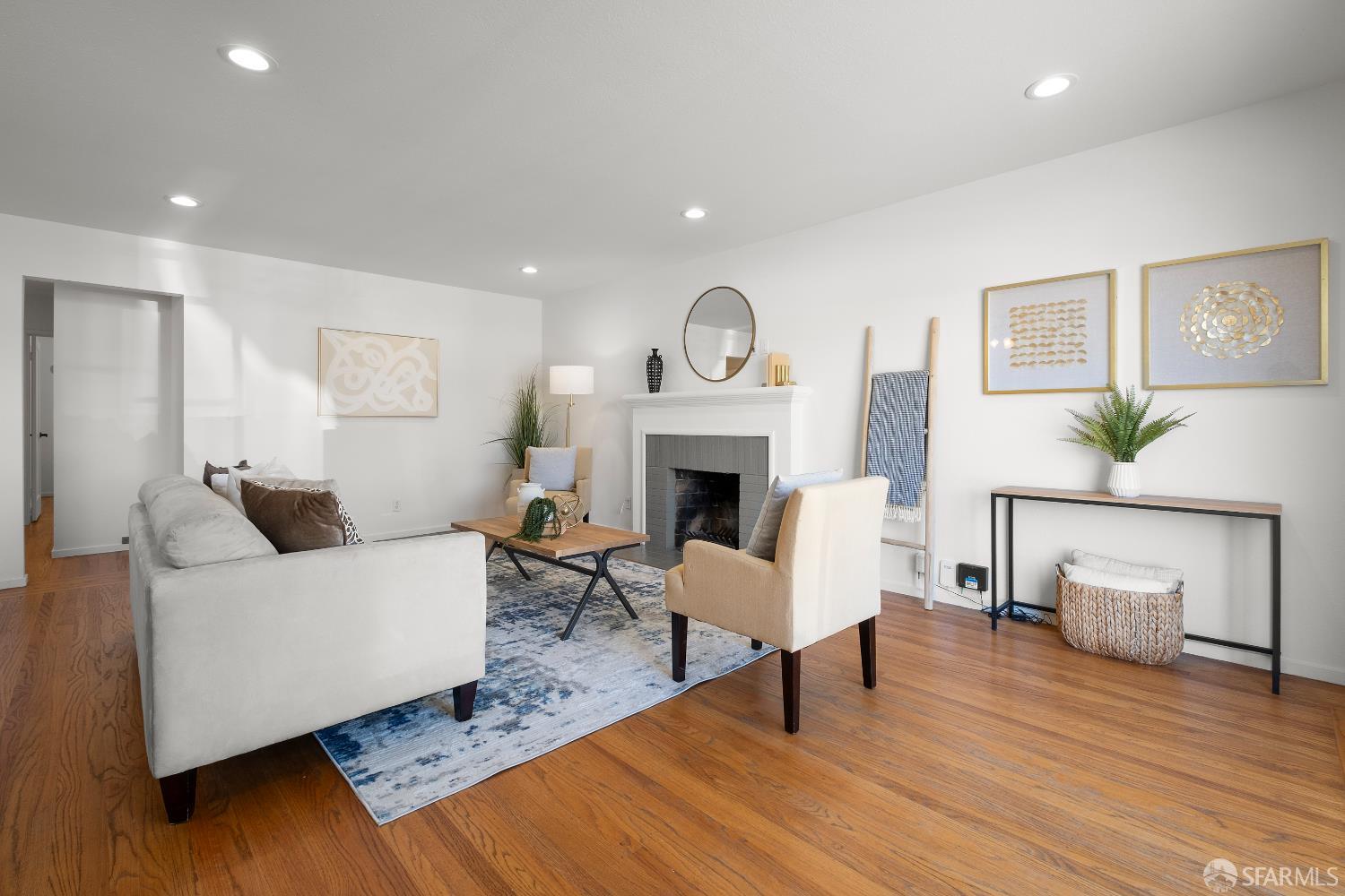 Detail Gallery Image 6 of 43 For 1933 Wayne Ave, San Leandro,  CA 94577 - 3 Beds | 2 Baths