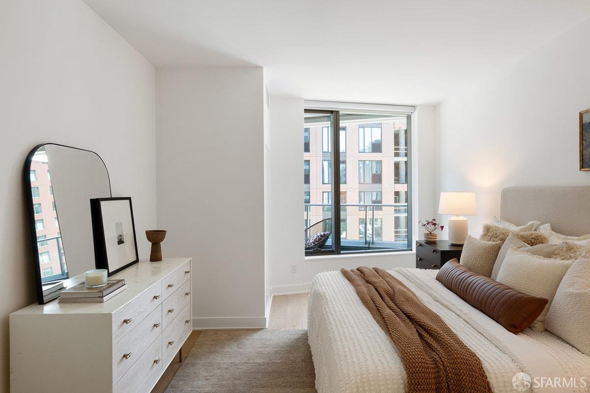 Photo #18: 425052251 Listing: Photo #18