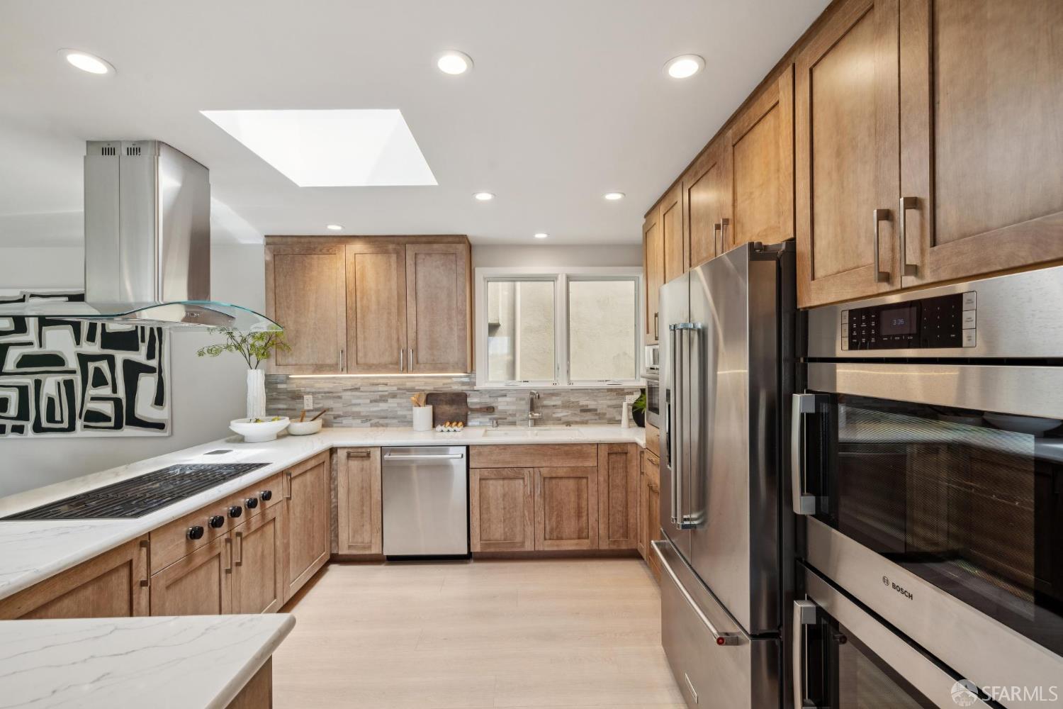 Detail Gallery Image 35 of 89 For 161 Dalewood Way, San Francisco,  CA 94127 - 4 Beds | 3 Baths