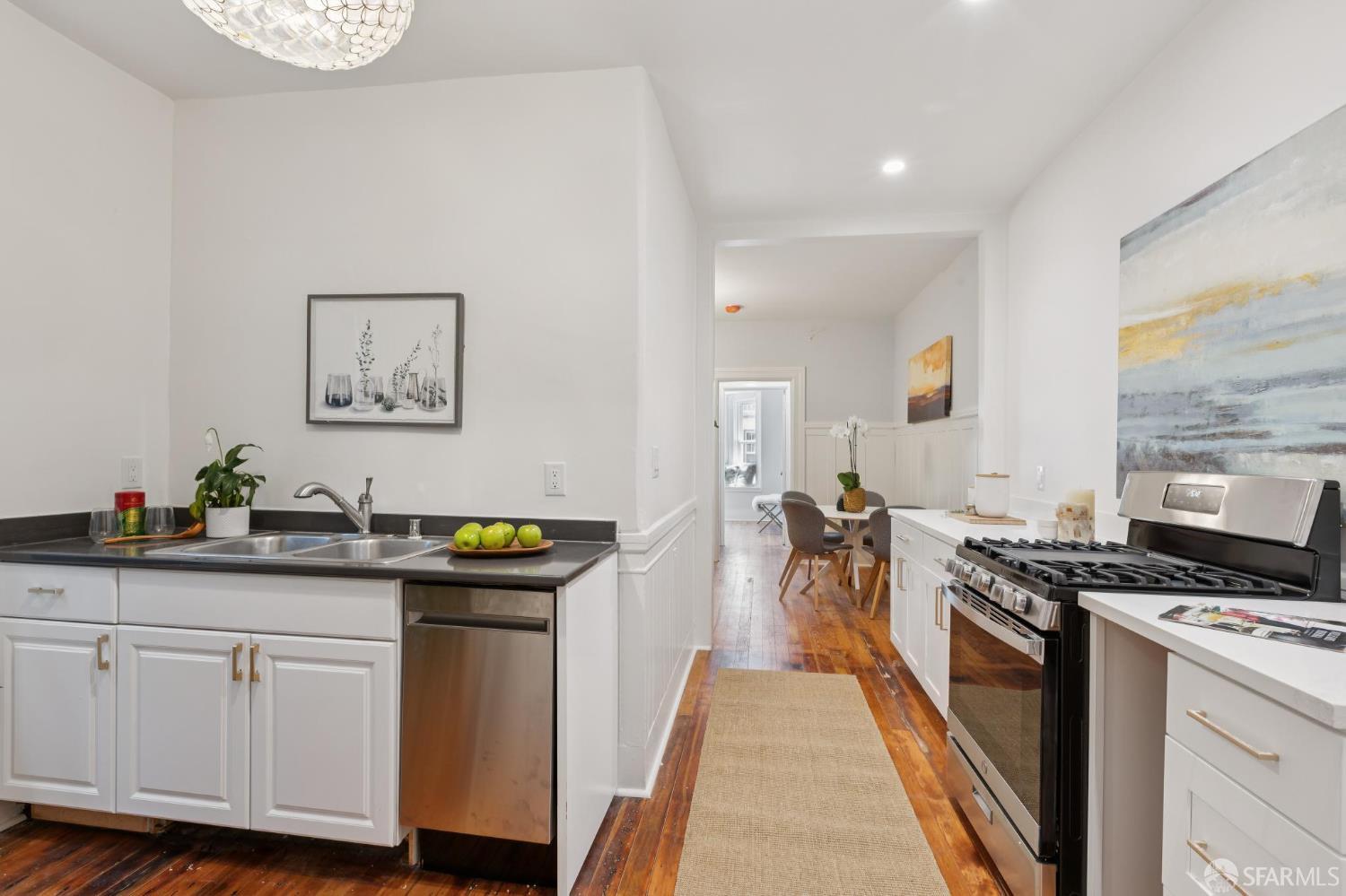 Detail Gallery Image 9 of 25 For 1030 Jackson St, San Francisco,  CA 94133 - 1 Beds | 1 Baths