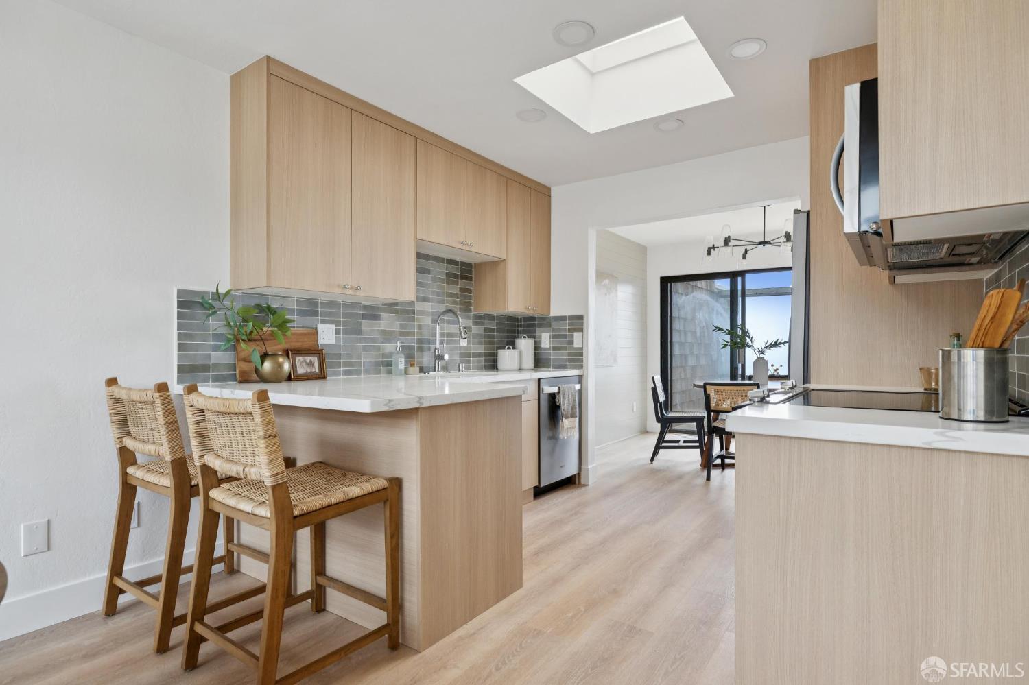 Photo #34: 425052482 Listing: Photo #34