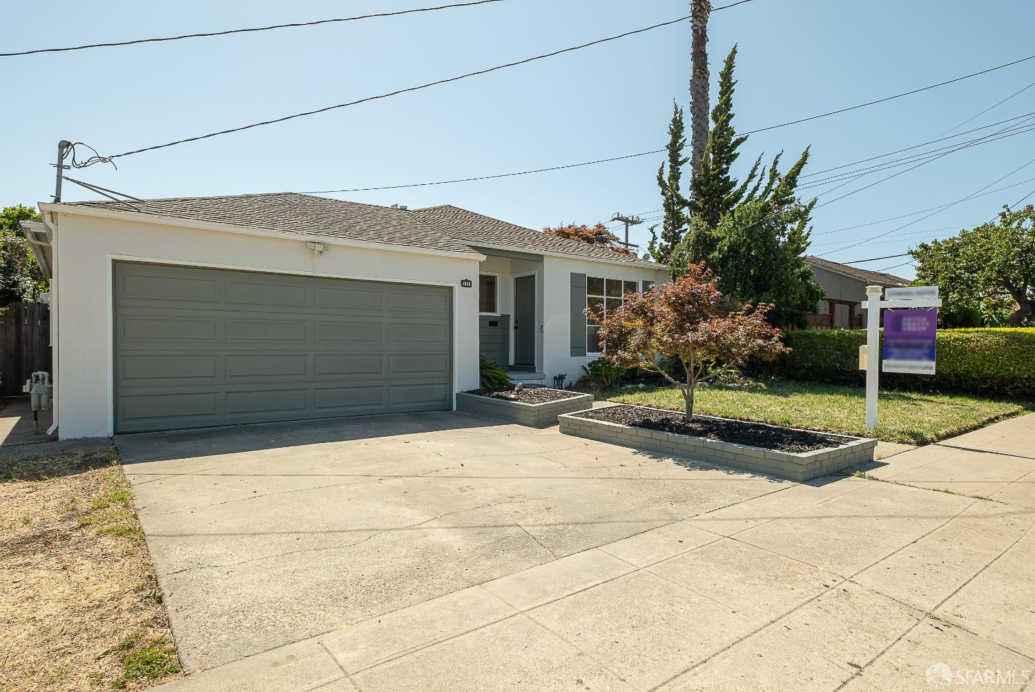 Detail Gallery Image 2 of 43 For 1933 Wayne Ave, San Leandro,  CA 94577 - 3 Beds | 2 Baths