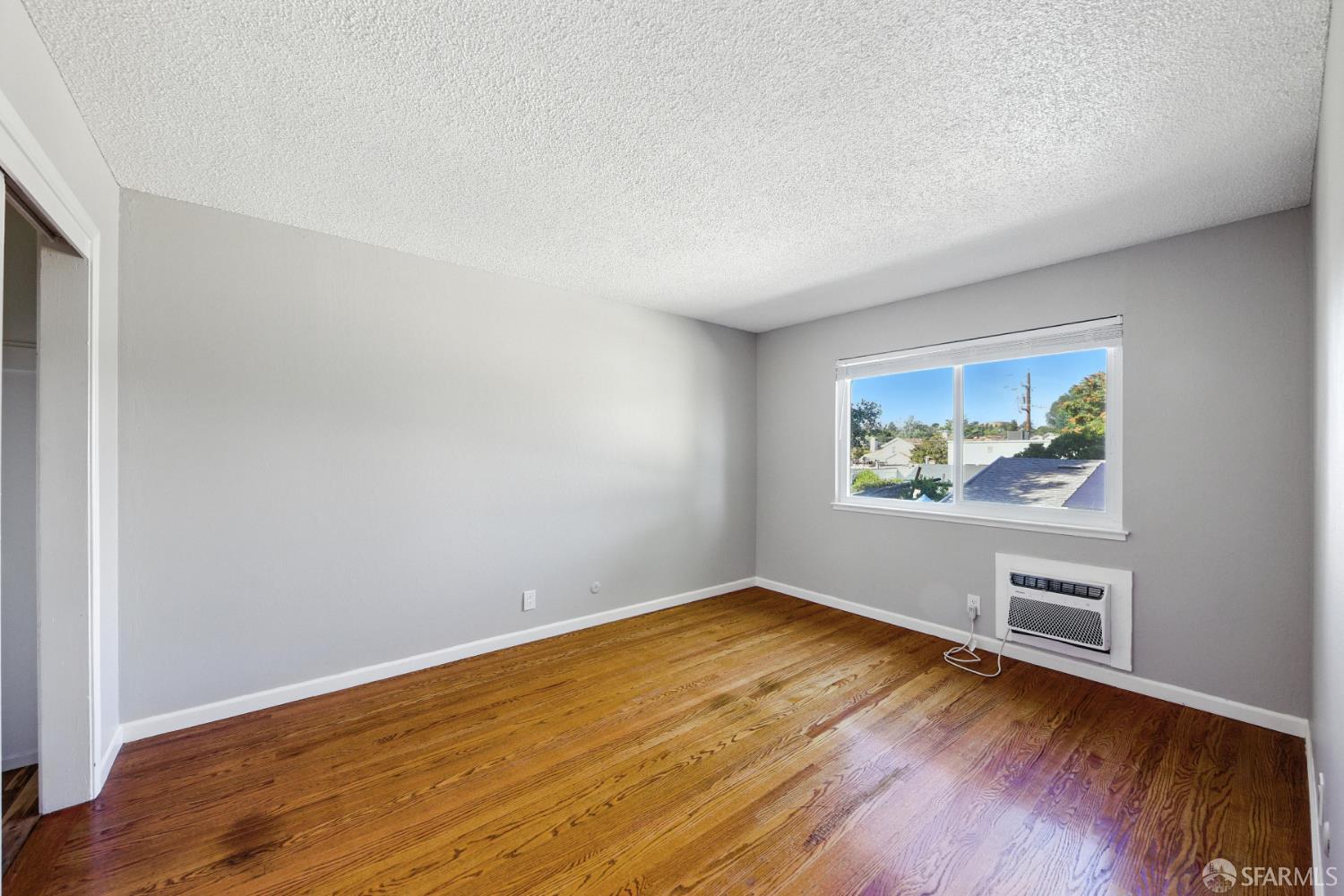 Detail Gallery Image 12 of 16 For 1543 Berrellesa St #1547,  Martinez,  CA 94553 - 2 Beds | 1 Baths