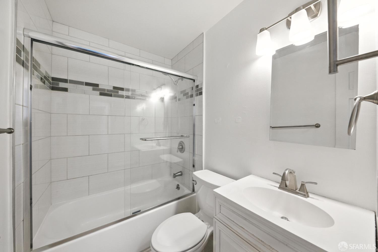 Detail Gallery Image 11 of 16 For 1543 Berrellesa St #1547,  Martinez,  CA 94553 - 2 Beds | 1 Baths