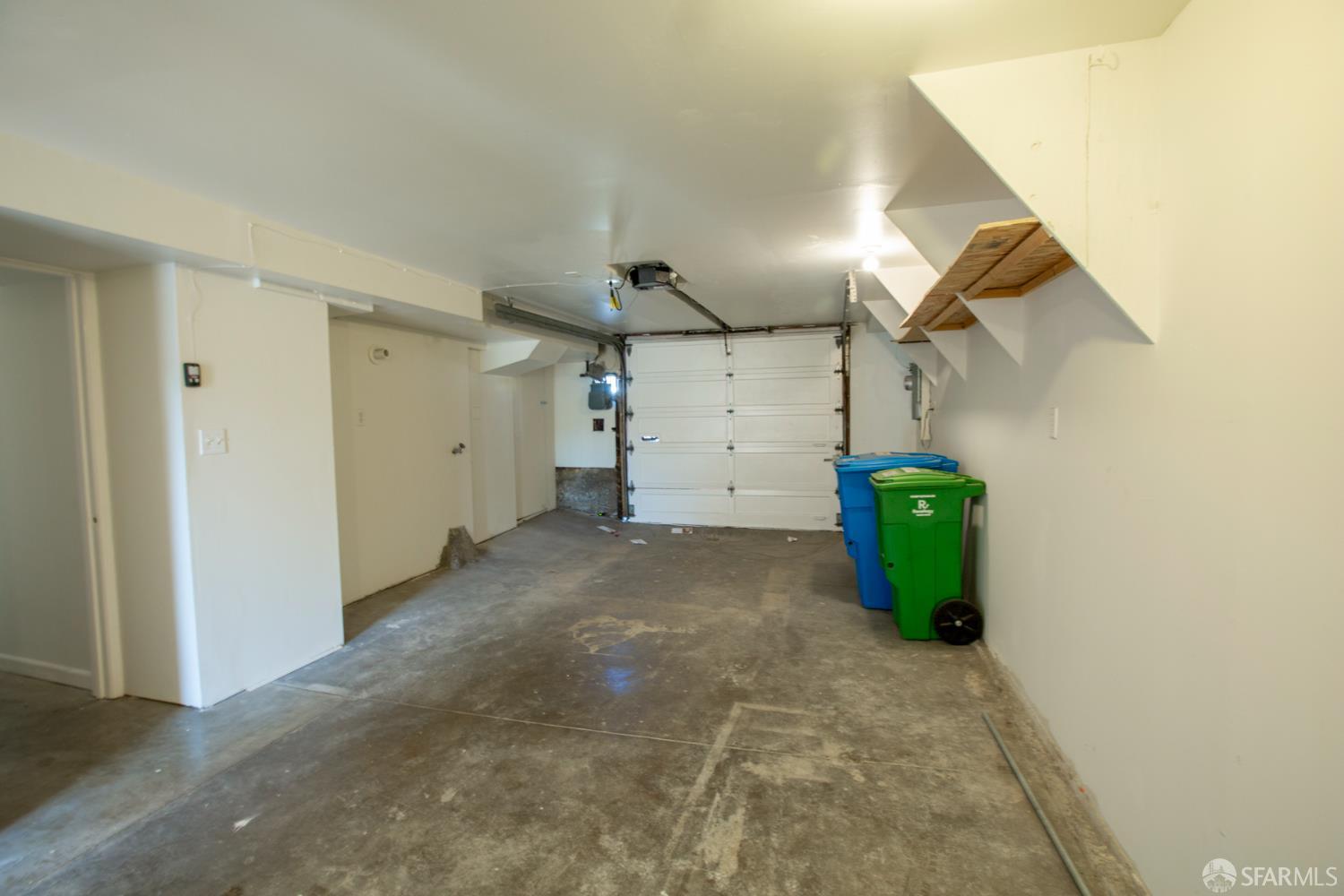 Detail Gallery Image 12 of 14 For 316 Bridgeview Dr, San Francisco,  CA 94124 - 3 Beds | 2 Baths