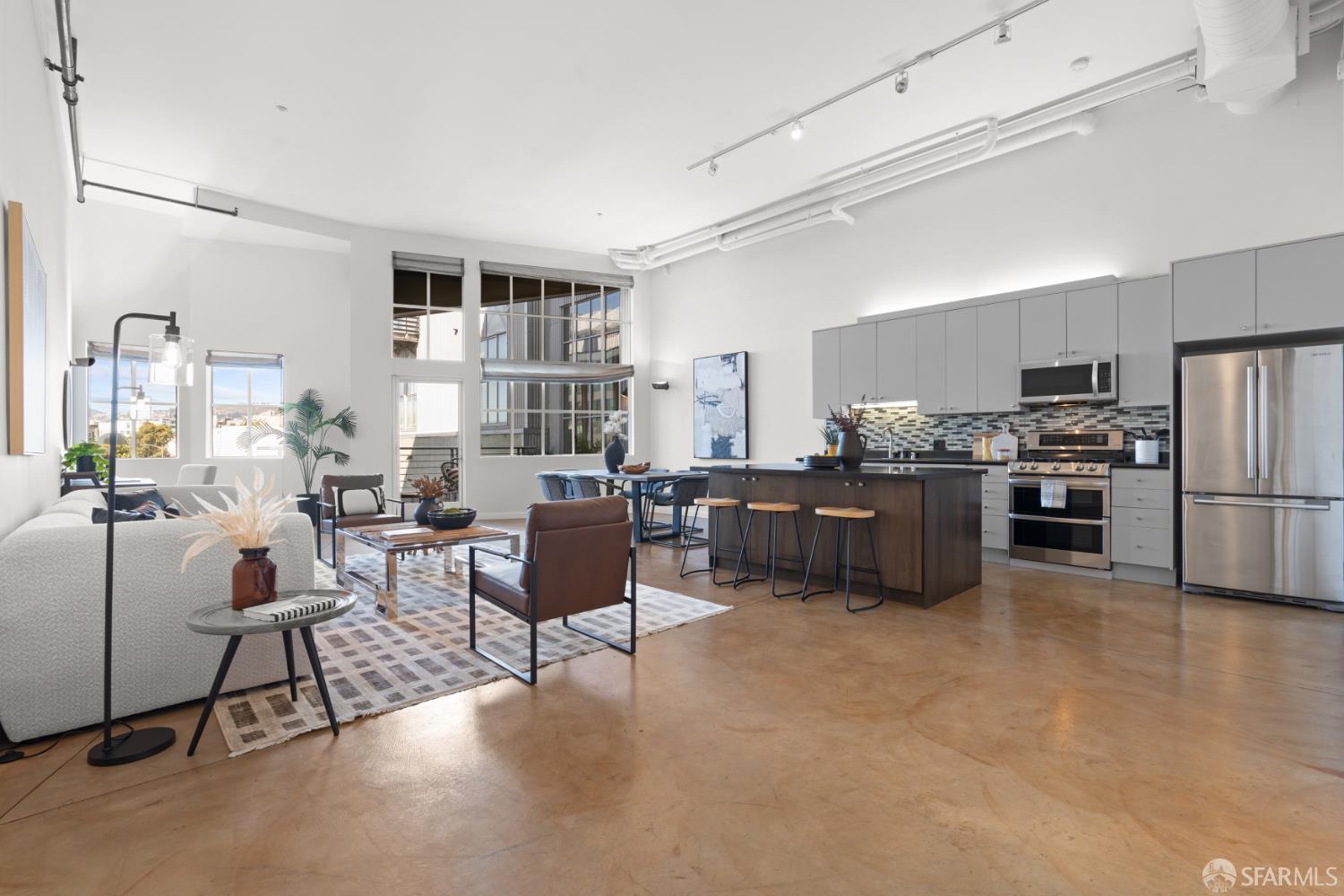 MLS: 425053667 Condo For Sale