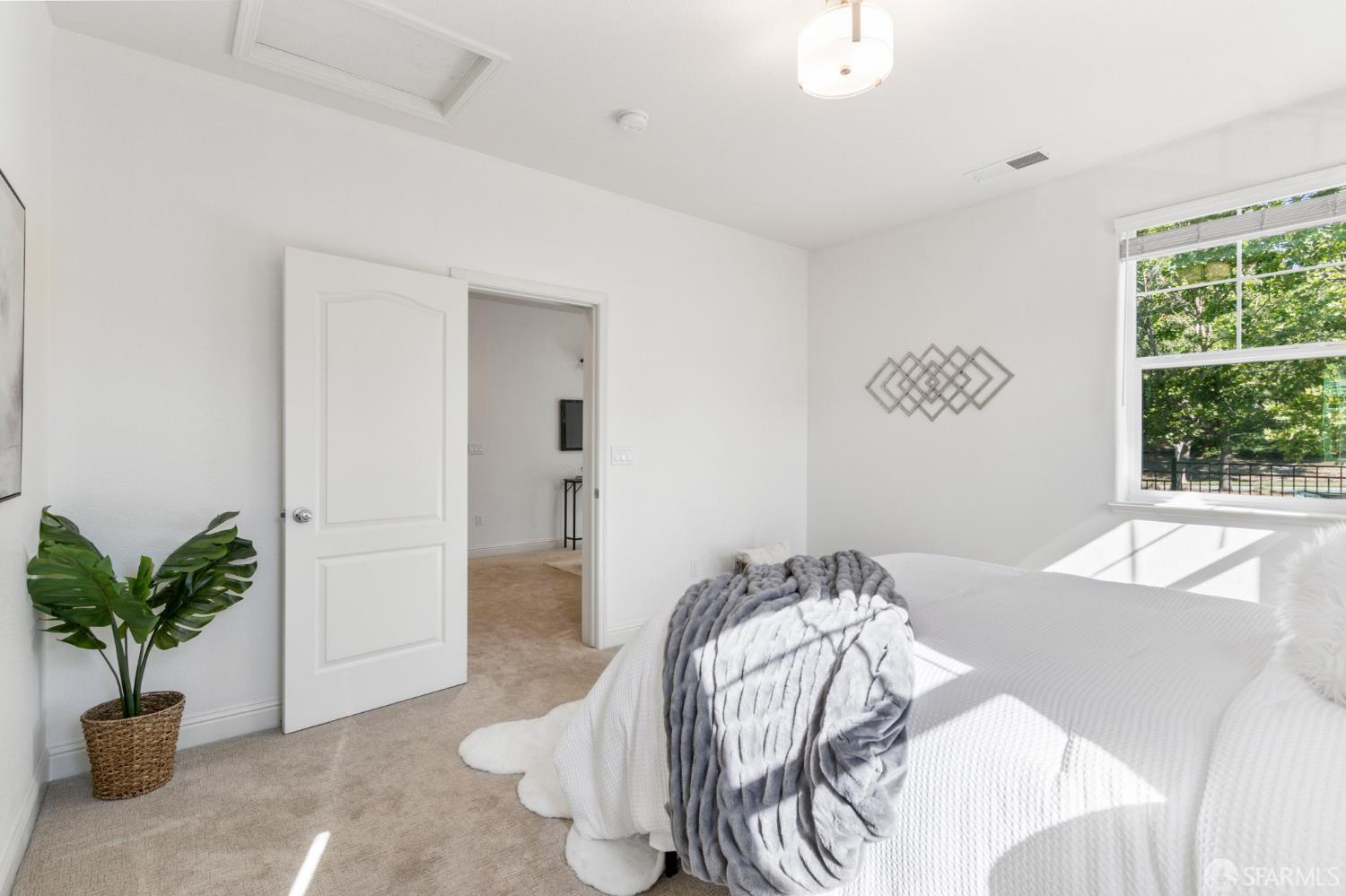 Detail Gallery Image 30 of 61 For 3069 Vittoria Loop, Dublin,  CA 94568 - 5 Beds | 4 Baths