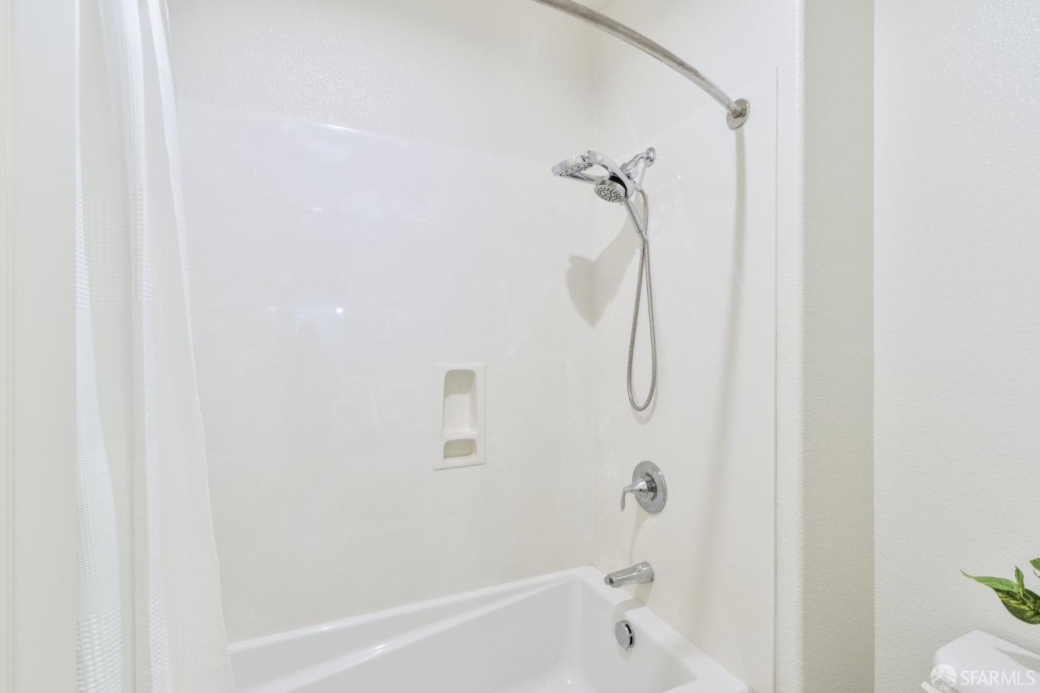 Detail Gallery Image 24 of 61 For 3069 Vittoria Loop, Dublin,  CA 94568 - 5 Beds | 4 Baths