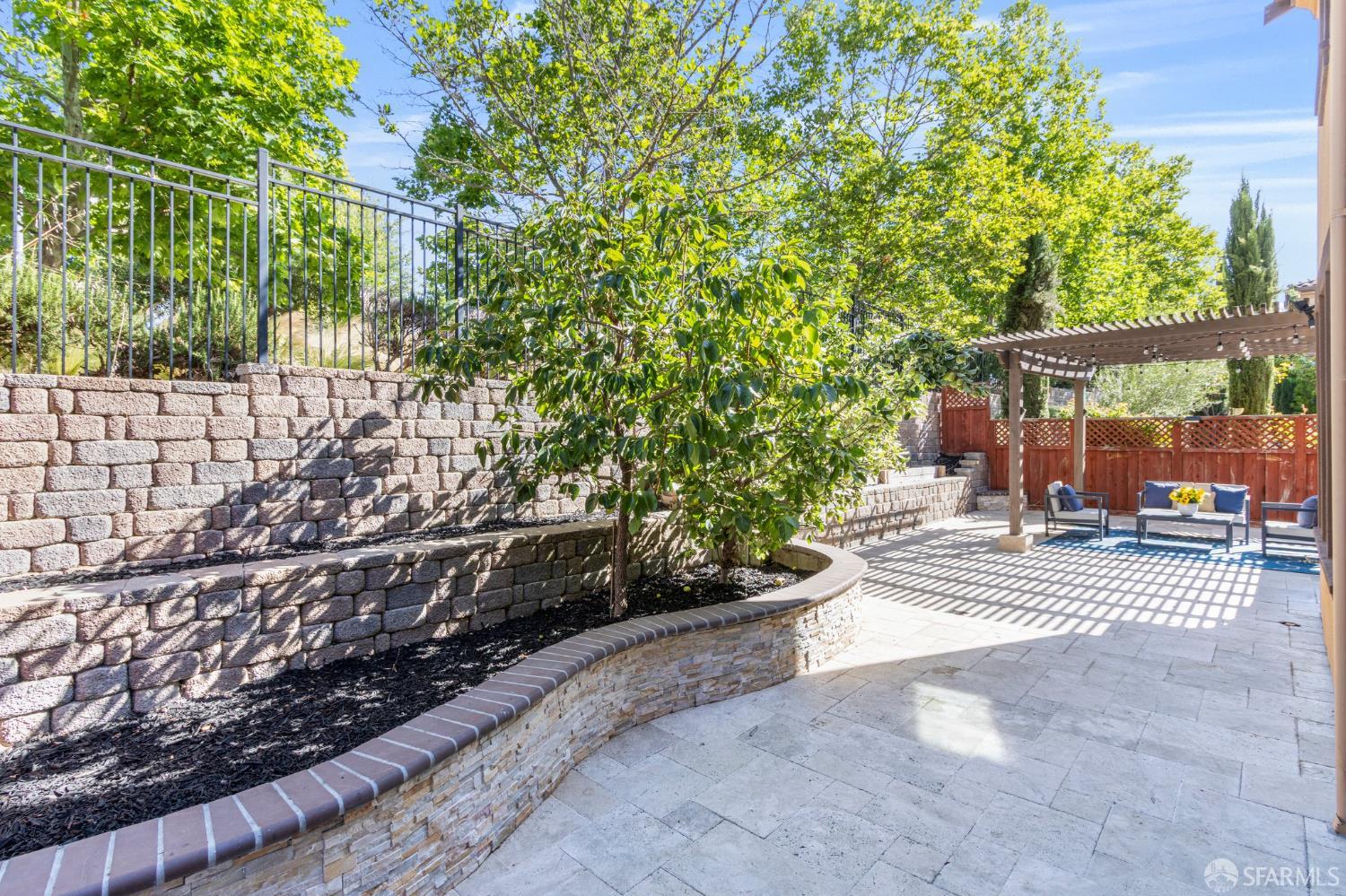 Detail Gallery Image 43 of 61 For 3069 Vittoria Loop, Dublin,  CA 94568 - 5 Beds | 4 Baths