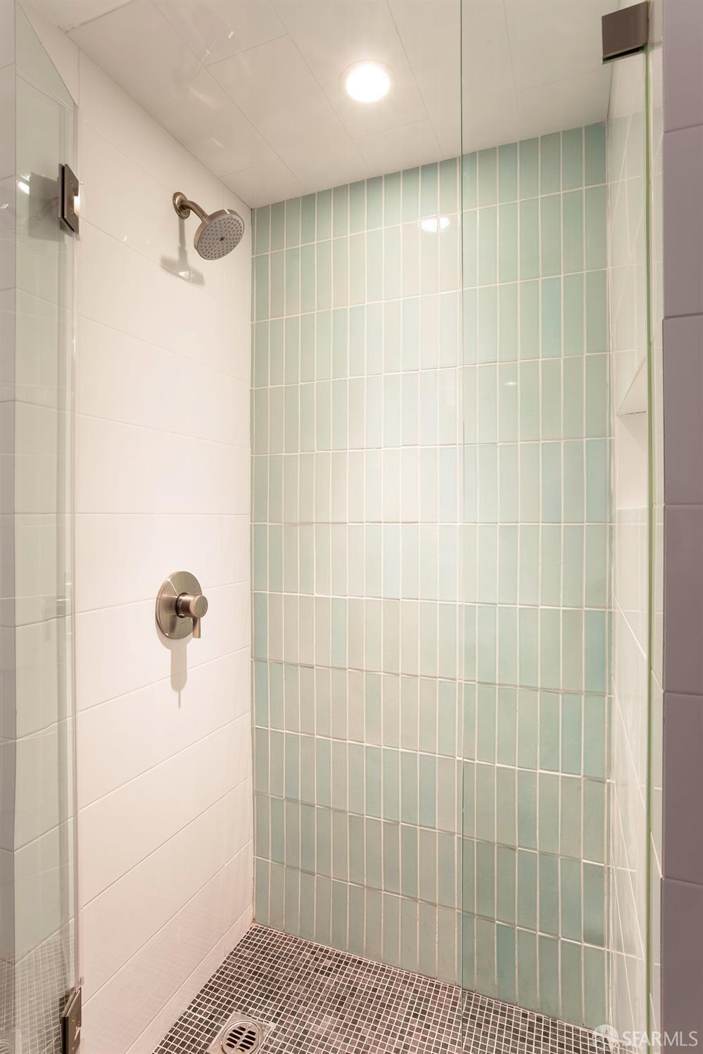 Photo #26: 425047626 Listing: Photo #26