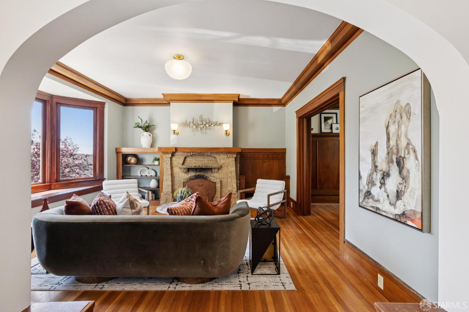 Detail Gallery Image 3 of 38 For 40 Hillway Ave, San Francisco,  CA 94117 - 3 Beds | 1/1 Baths