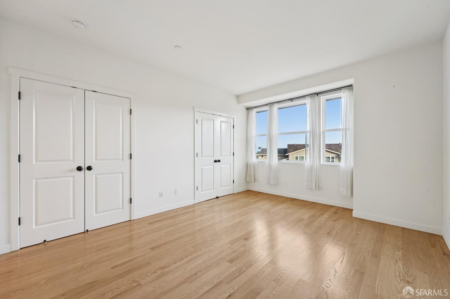 Photo #18: 425051102 Listing: Photo #18