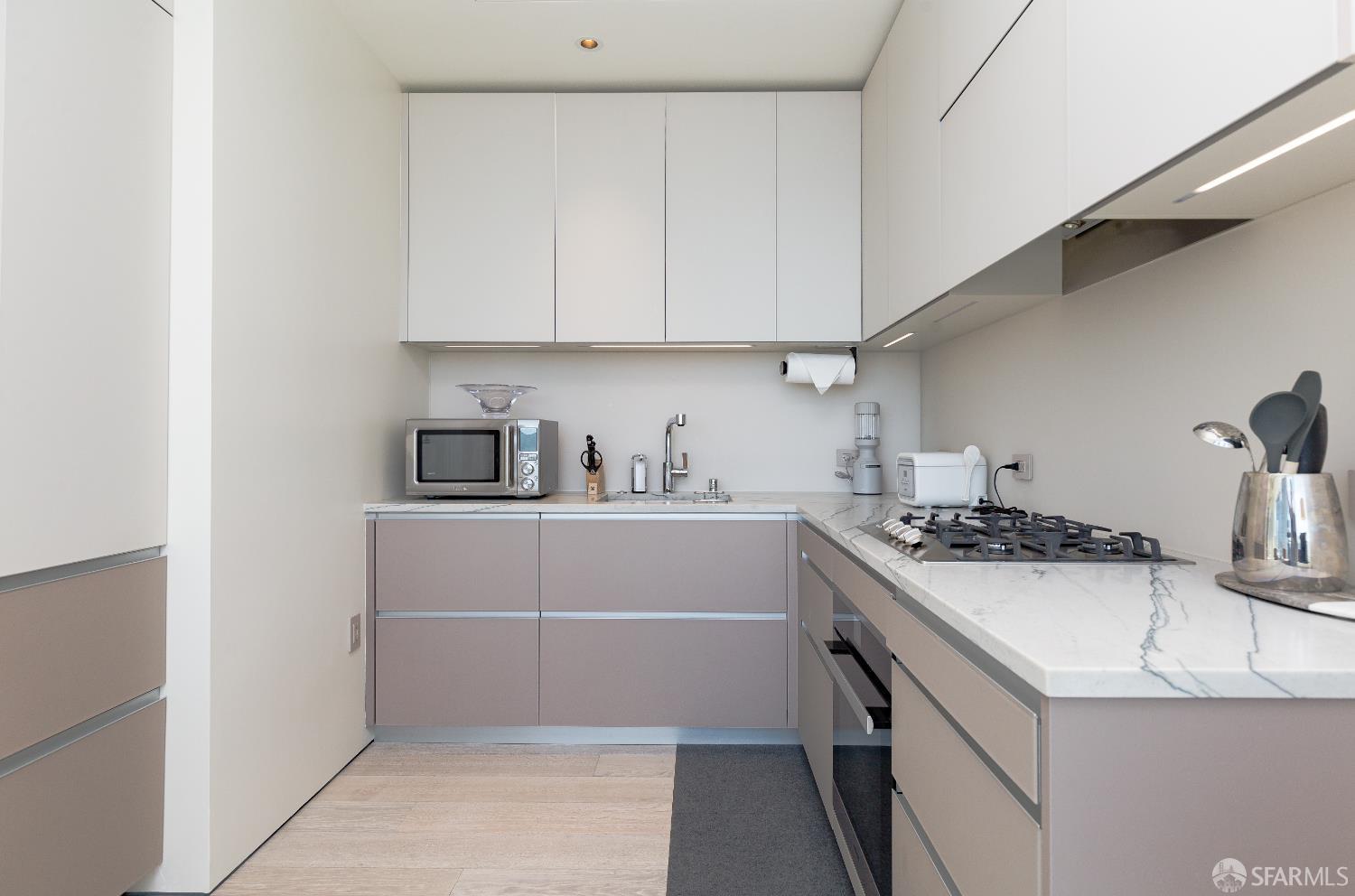 Detail Gallery Image 5 of 44 For 181 Fremont St 61c,  San Francisco,  CA 94105 - 2 Beds | 2 Baths
