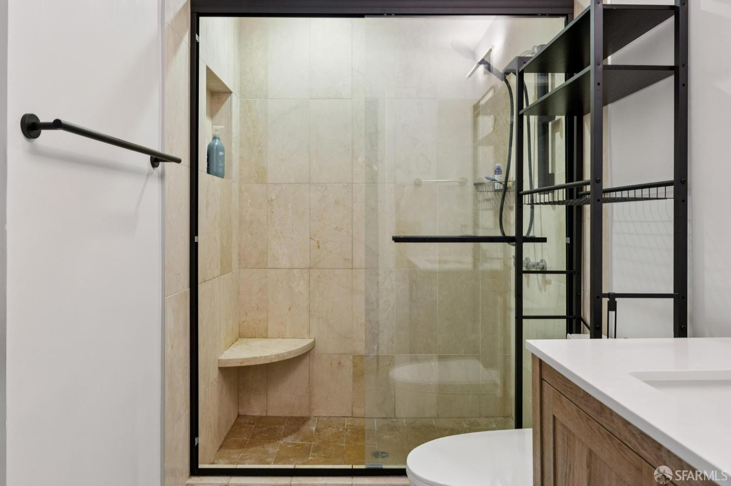 Detail Gallery Image 34 of 42 For 2295 Vallejo St #405,  San Francisco,  CA 94123 - 1 Beds | 1 Baths
