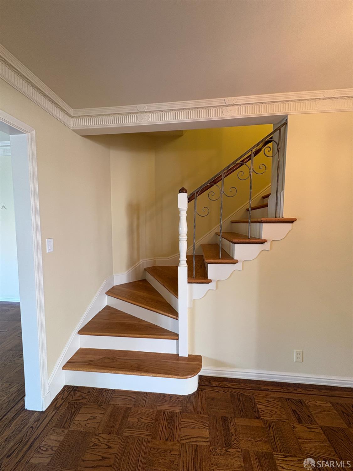 Detail Gallery Image 45 of 64 For 1750 North Point St, San Francisco,  CA 94123 - 4 Beds | 3/1 Baths