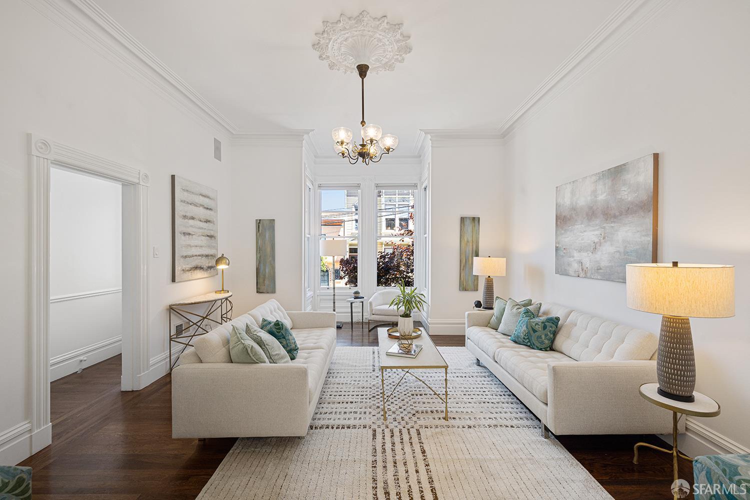 Photo #4: 425052285 Listing 