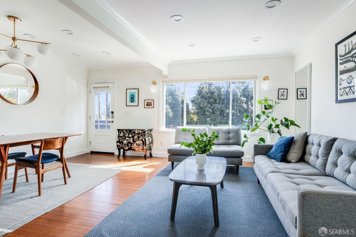 Photo #9: 425053825 Listing: Photo #9