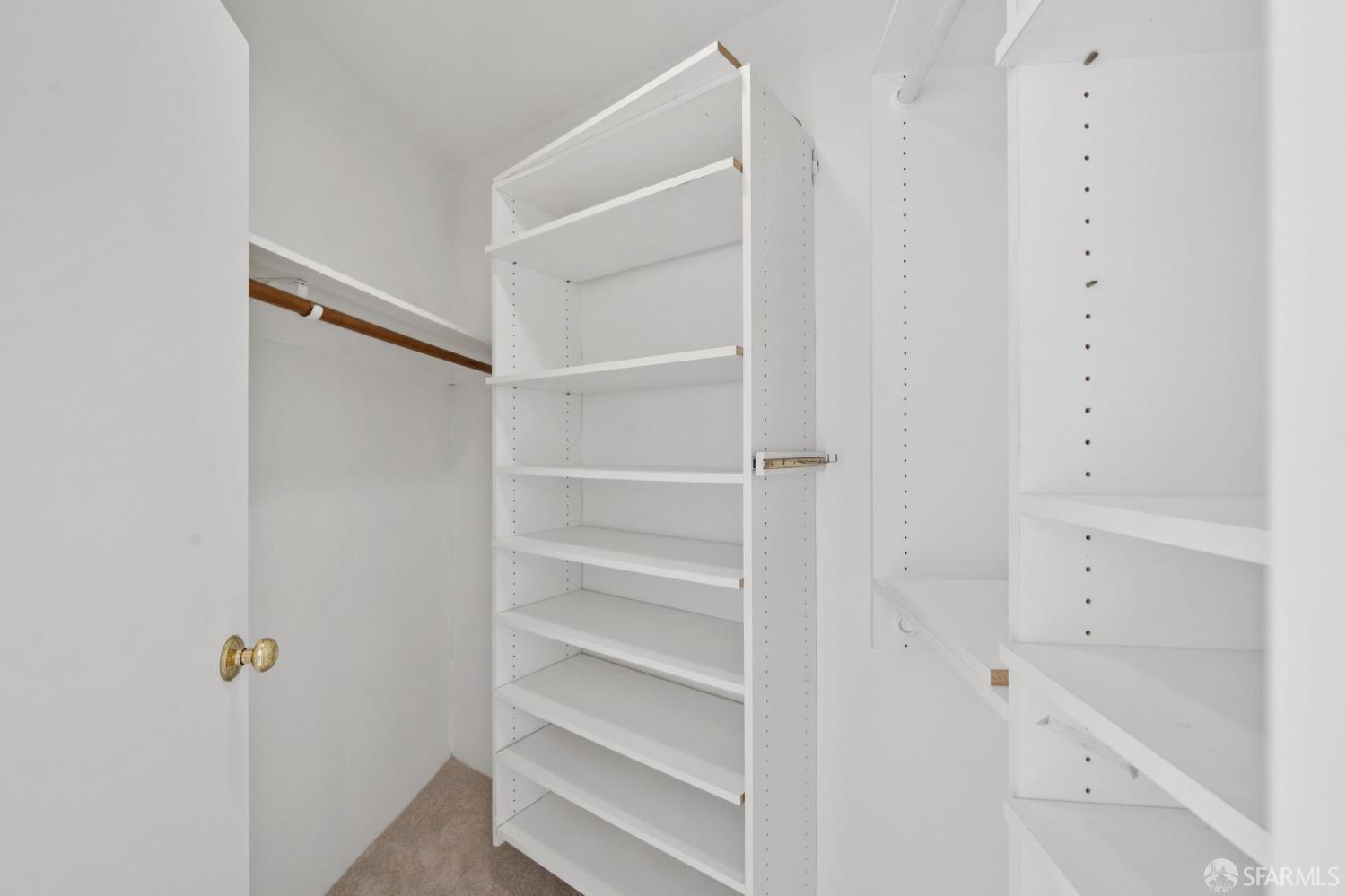 Photo #35: 425046723 Listing: Photo #35