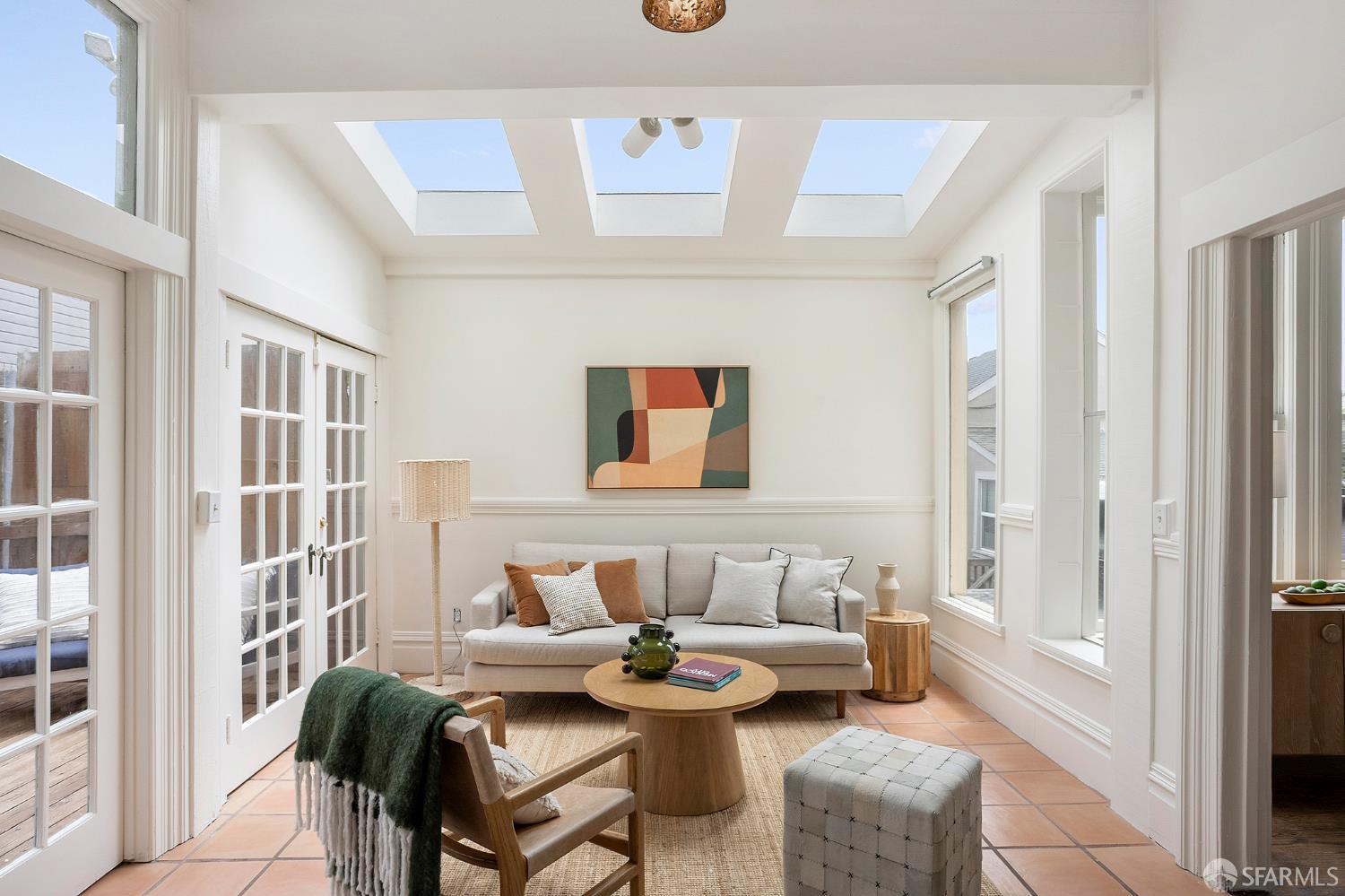 Detail Gallery Image 14 of 34 For 1908 Buchanan St, San Francisco,  CA 94115 - 3 Beds | 1/1 Baths