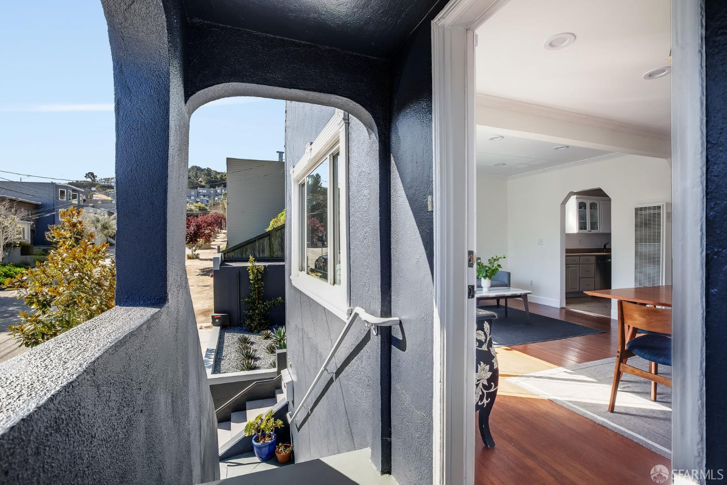 Photo #6: 425053825 Listing 