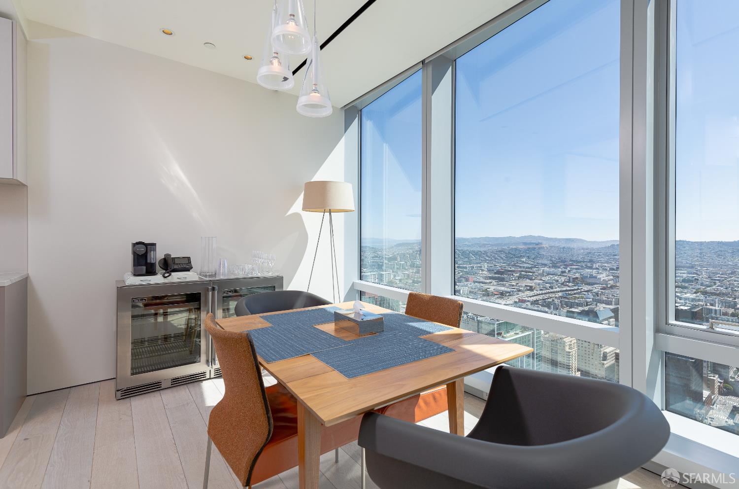 Detail Gallery Image 4 of 44 For 181 Fremont St 61c,  San Francisco,  CA 94105 - 2 Beds | 2 Baths