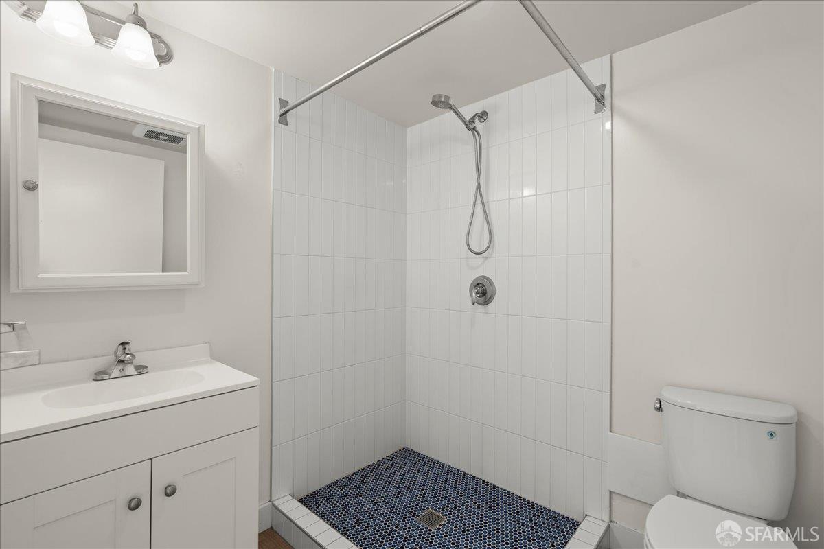 Detail Gallery Image 11 of 14 For 4326 Irving St, San Francisco,  CA 94122 - – Beds | – Baths