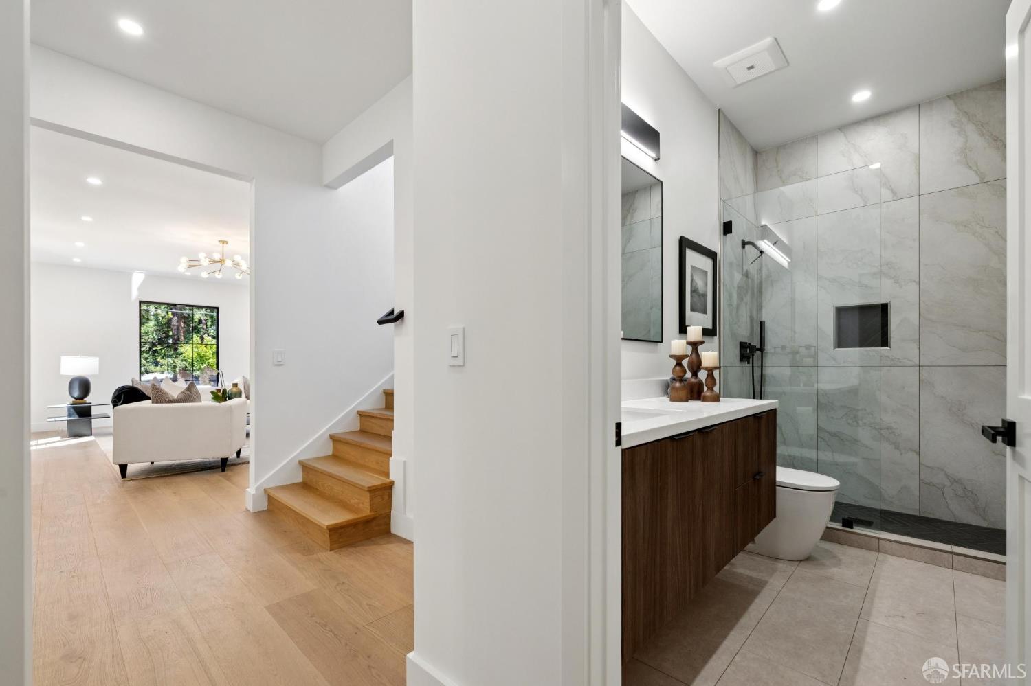 Detail Gallery Image 19 of 64 For 150 Clark Dr, San Mateo,  CA 94402 - 5 Beds | 4 Baths