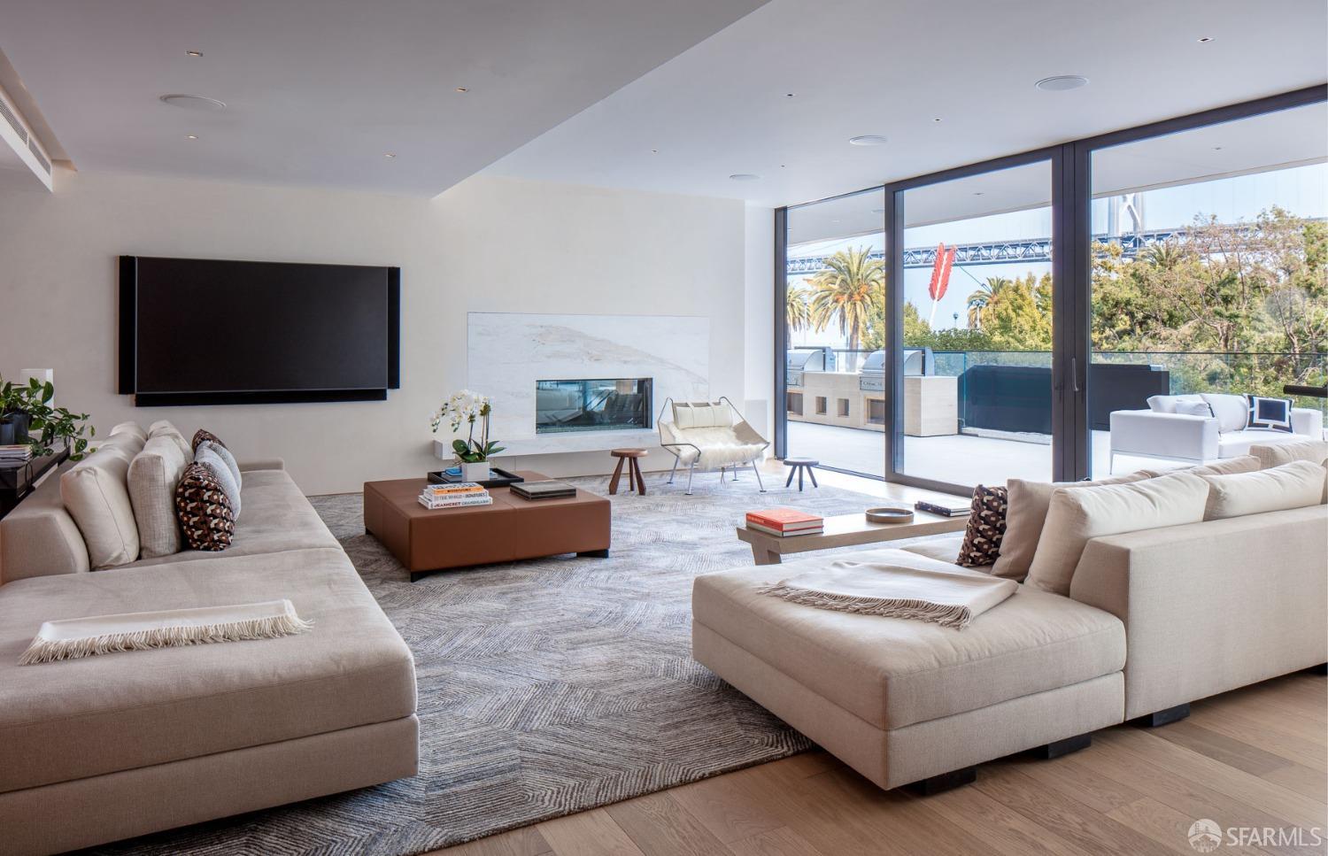 Detail Gallery Image 51 of 62 For 1 Steuart Ln #1502,  San Francisco,  CA 94105 - 2 Beds | 2/1 Baths