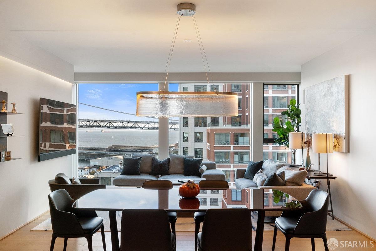 Detail Gallery Image 12 of 62 For 1 Steuart Ln #1502,  San Francisco,  CA 94105 - 2 Beds | 2/1 Baths