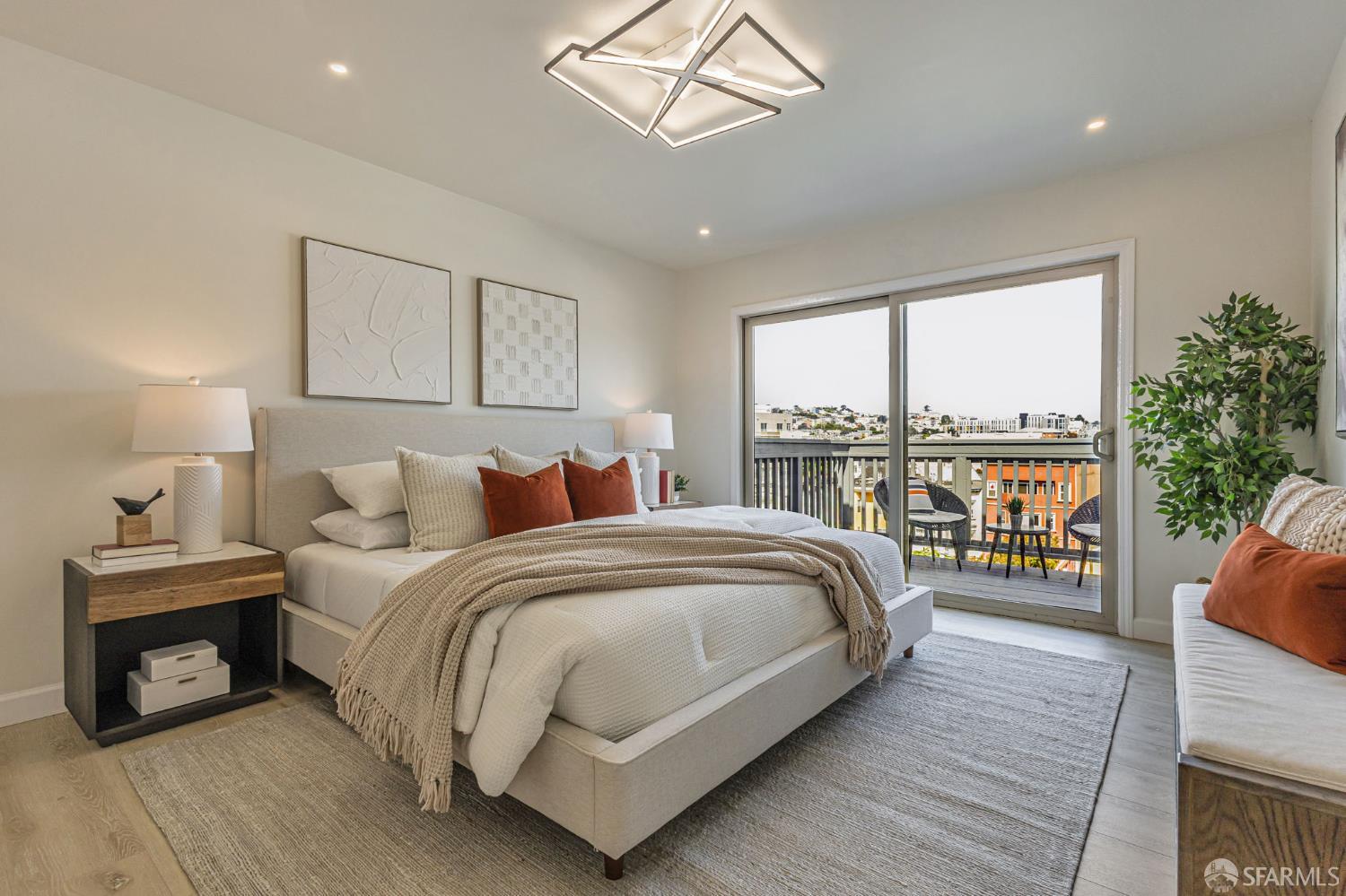 Detail Gallery Image 22 of 41 For 714 London St, San Francisco,  CA 94112 - 3 Beds | 3/1 Baths