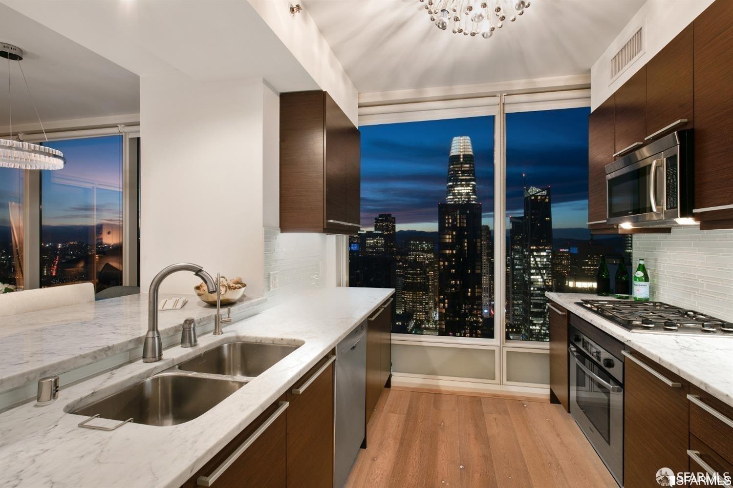 Detail Gallery Image 8 of 23 For 425 1st St #4700,  San Francisco,  CA 94105 - 2 Beds | 2 Baths