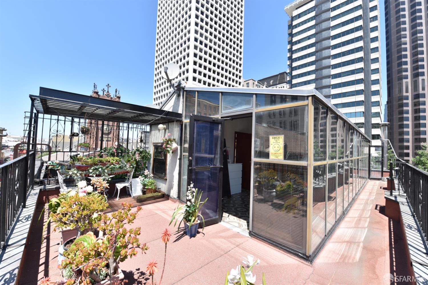 Detail Gallery Image 6 of 8 For 544 Grant Ave, San Francisco,  CA 94108 - – Beds | – Baths