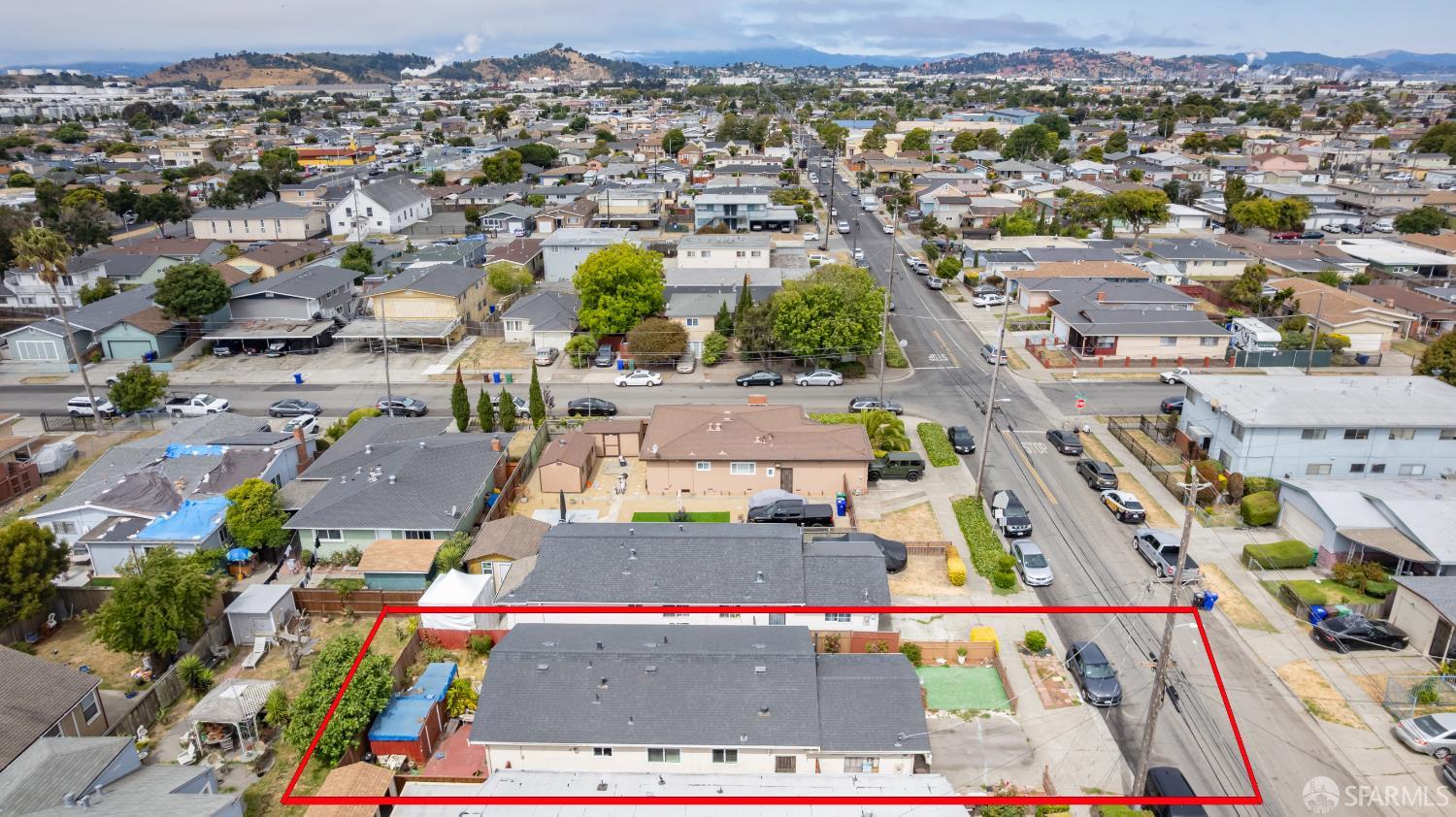 Detail Gallery Image 8 of 22 For 2618 Virginia Ave, Richmond,  CA 94804 - 4 Beds | 2 Baths