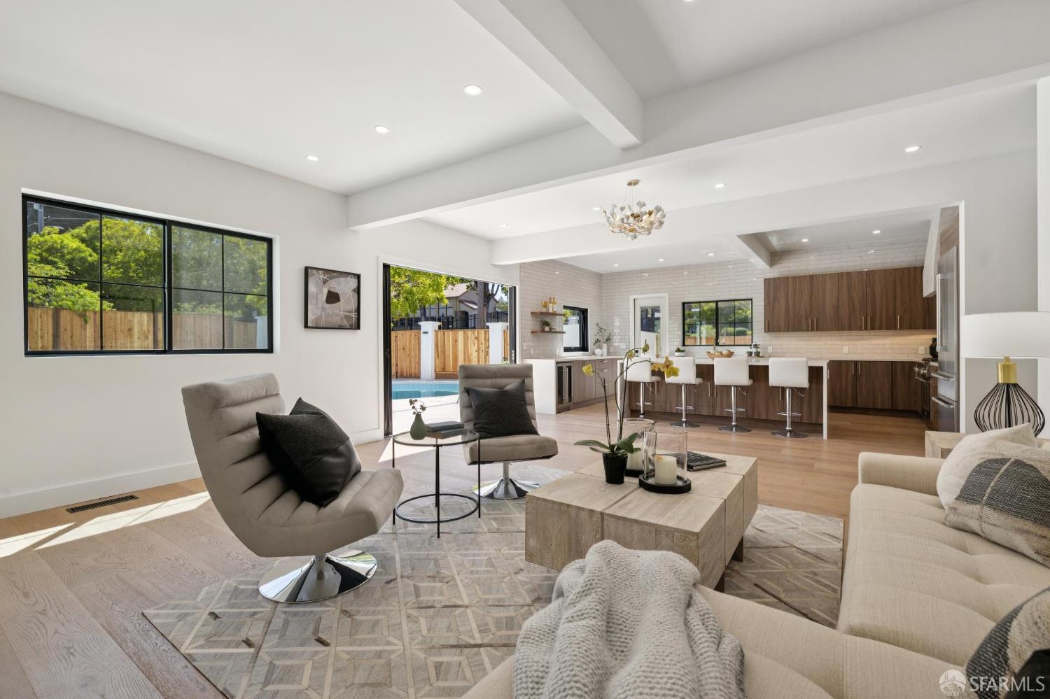 Detail Gallery Image 25 of 64 For 150 Clark Dr, San Mateo,  CA 94402 - 5 Beds | 4 Baths