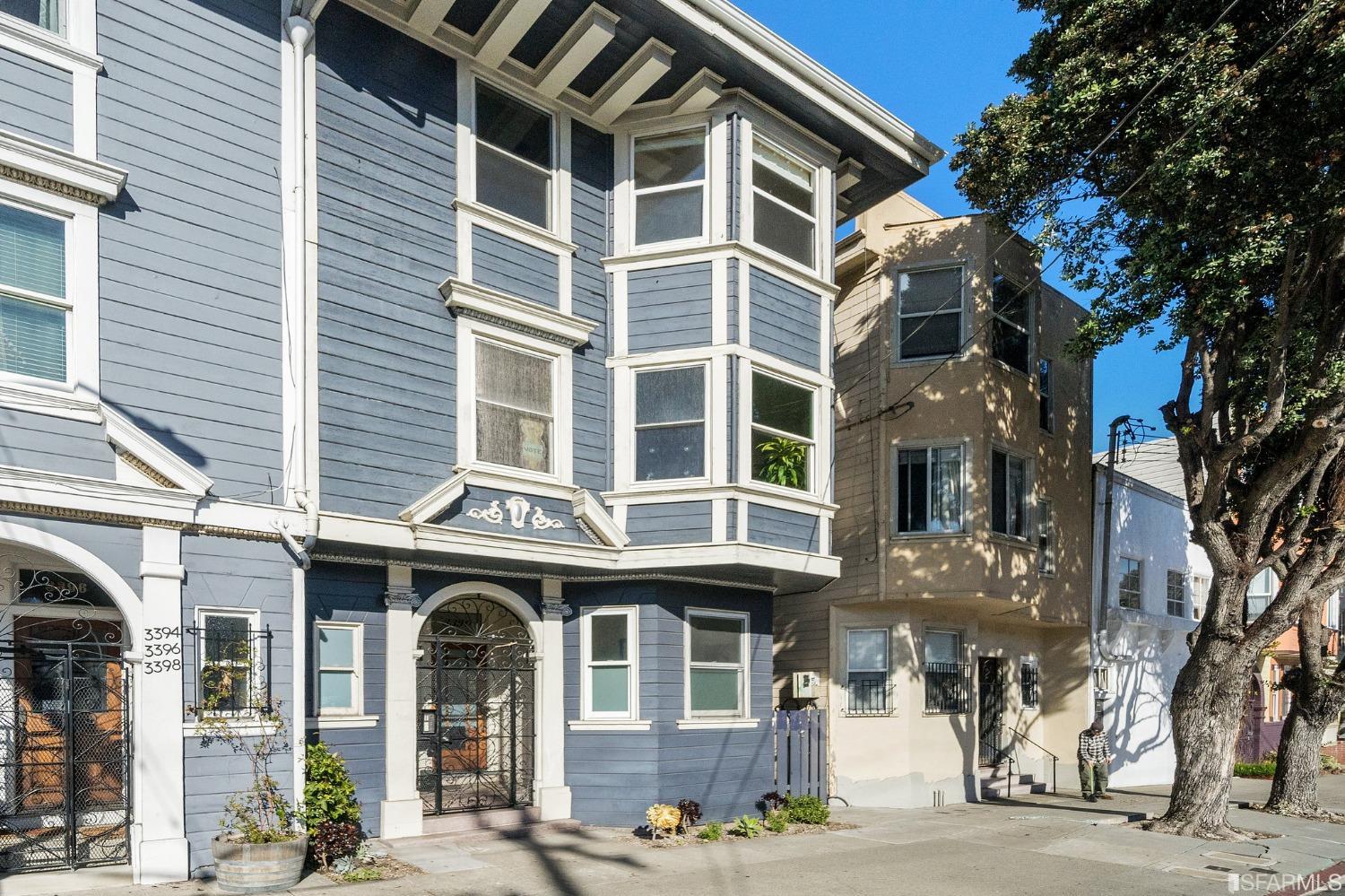 Photo #2: 425054116 Listing 