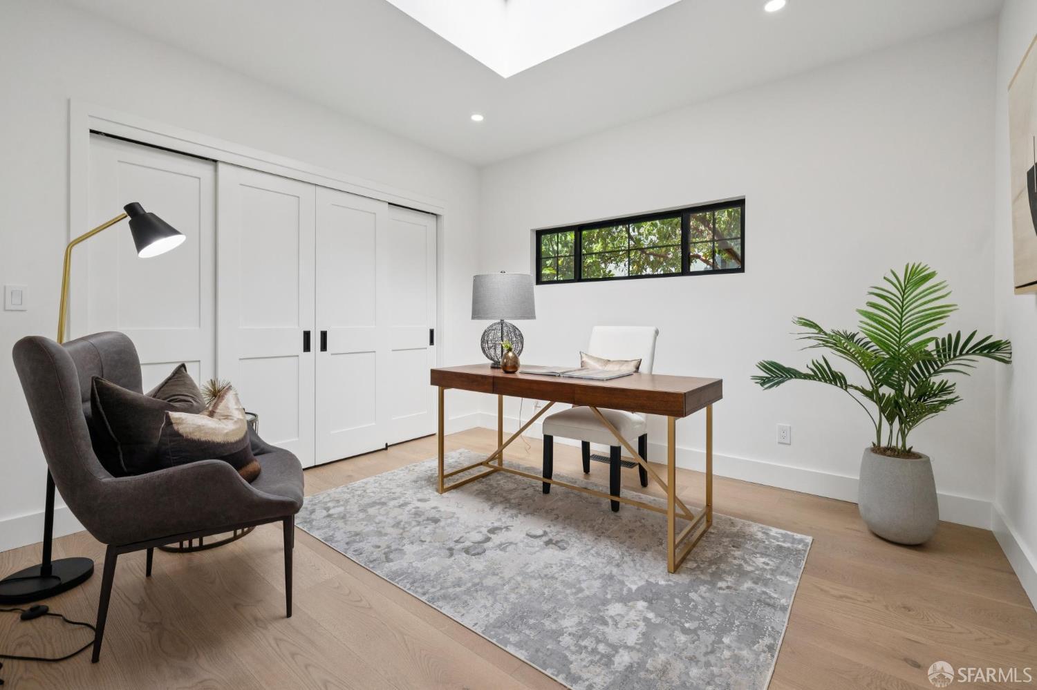 Detail Gallery Image 35 of 64 For 150 Clark Dr, San Mateo,  CA 94402 - 5 Beds | 4 Baths