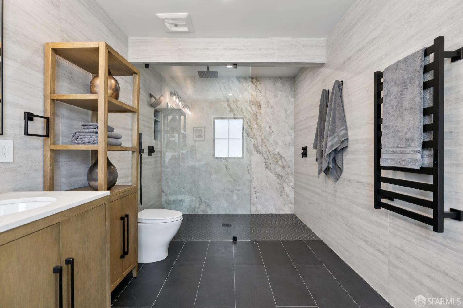 Detail Gallery Image 46 of 64 For 150 Clark Dr, San Mateo,  CA 94402 - 5 Beds | 4 Baths