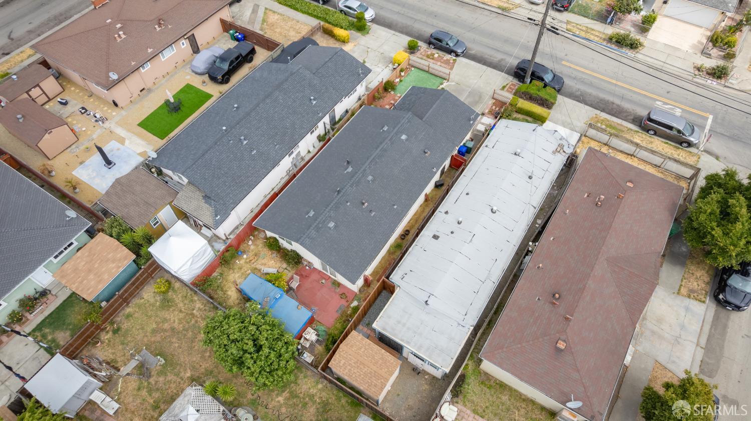 Detail Gallery Image 11 of 22 For 2618 Virginia Ave, Richmond,  CA 94804 - 4 Beds | 2 Baths