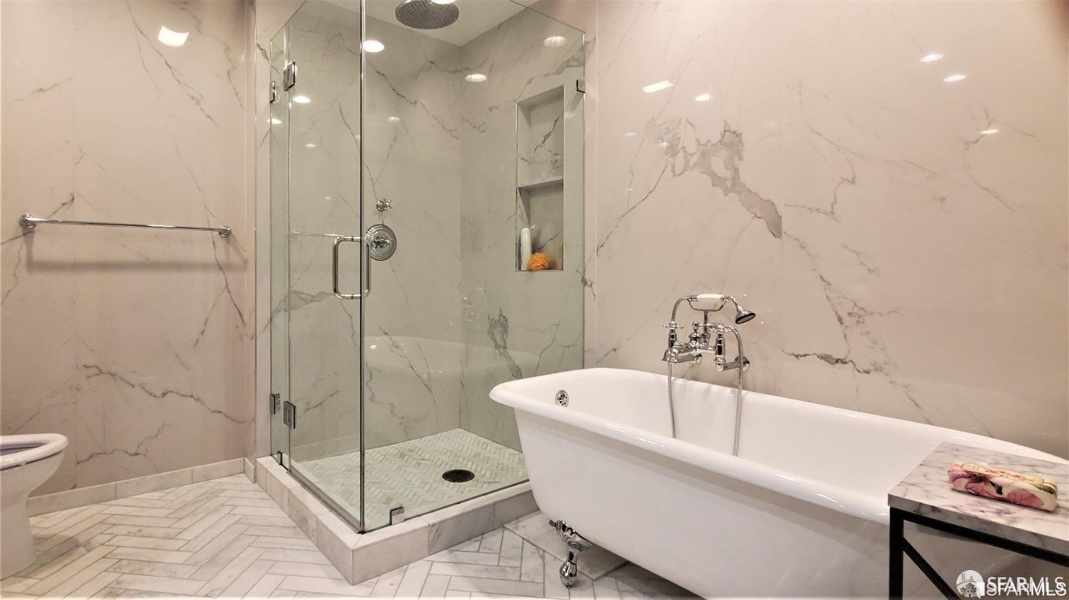 Detail Gallery Image 11 of 23 For 425 1st St #4700,  San Francisco,  CA 94105 - 2 Beds | 2 Baths