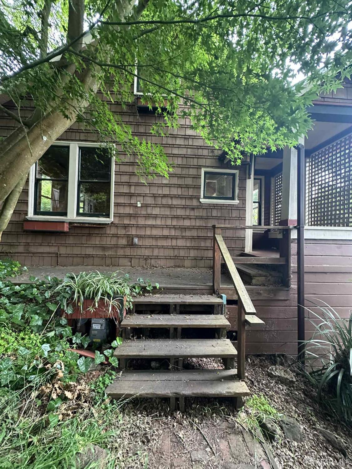 Detail Gallery Image 22 of 24 For 30 Harry St, San Francisco,  CA 94131 - 4 Beds | 2/1 Baths