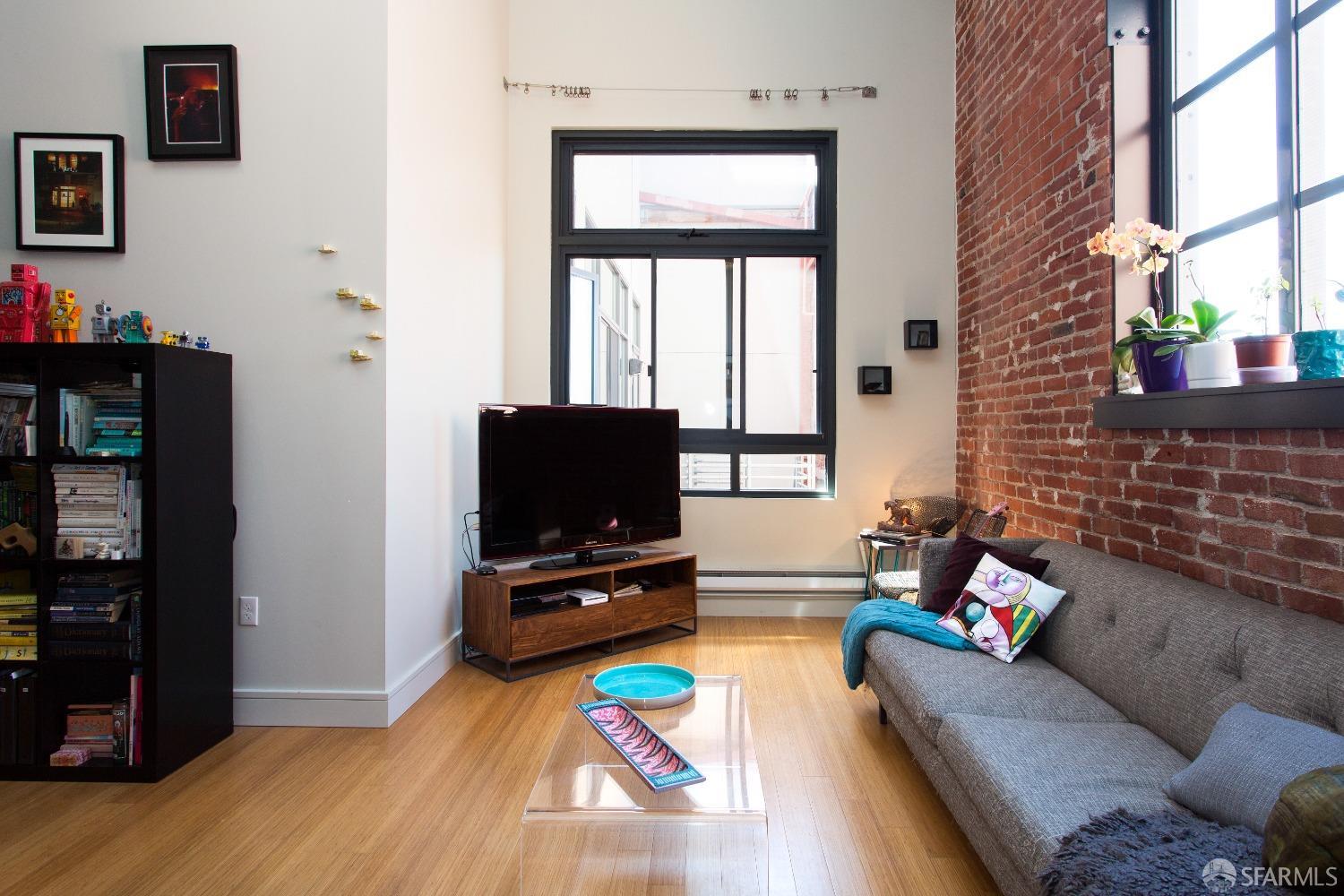 Detail Gallery Image 2 of 14 For 310 Townsend St 406a,  San Francisco,  CA 94107 - 1 Beds | 1 Baths