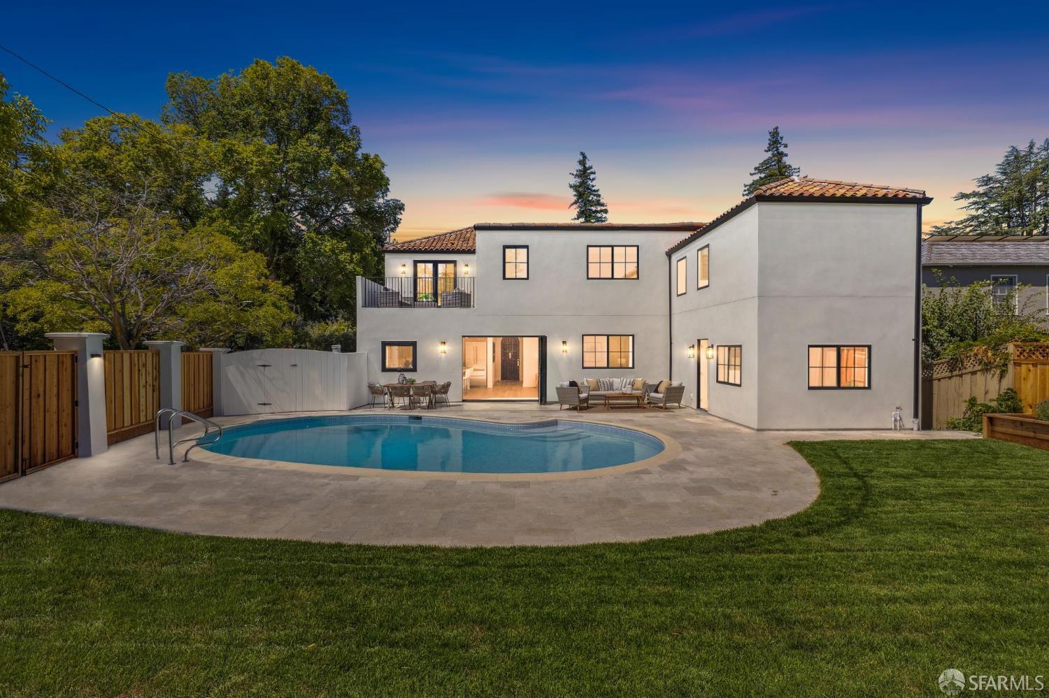 Detail Gallery Image 63 of 64 For 150 Clark Dr, San Mateo,  CA 94402 - 5 Beds | 4 Baths