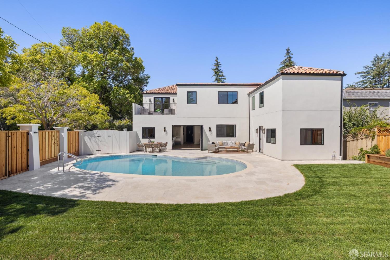 Detail Gallery Image 57 of 64 For 150 Clark Dr, San Mateo,  CA 94402 - 5 Beds | 4 Baths